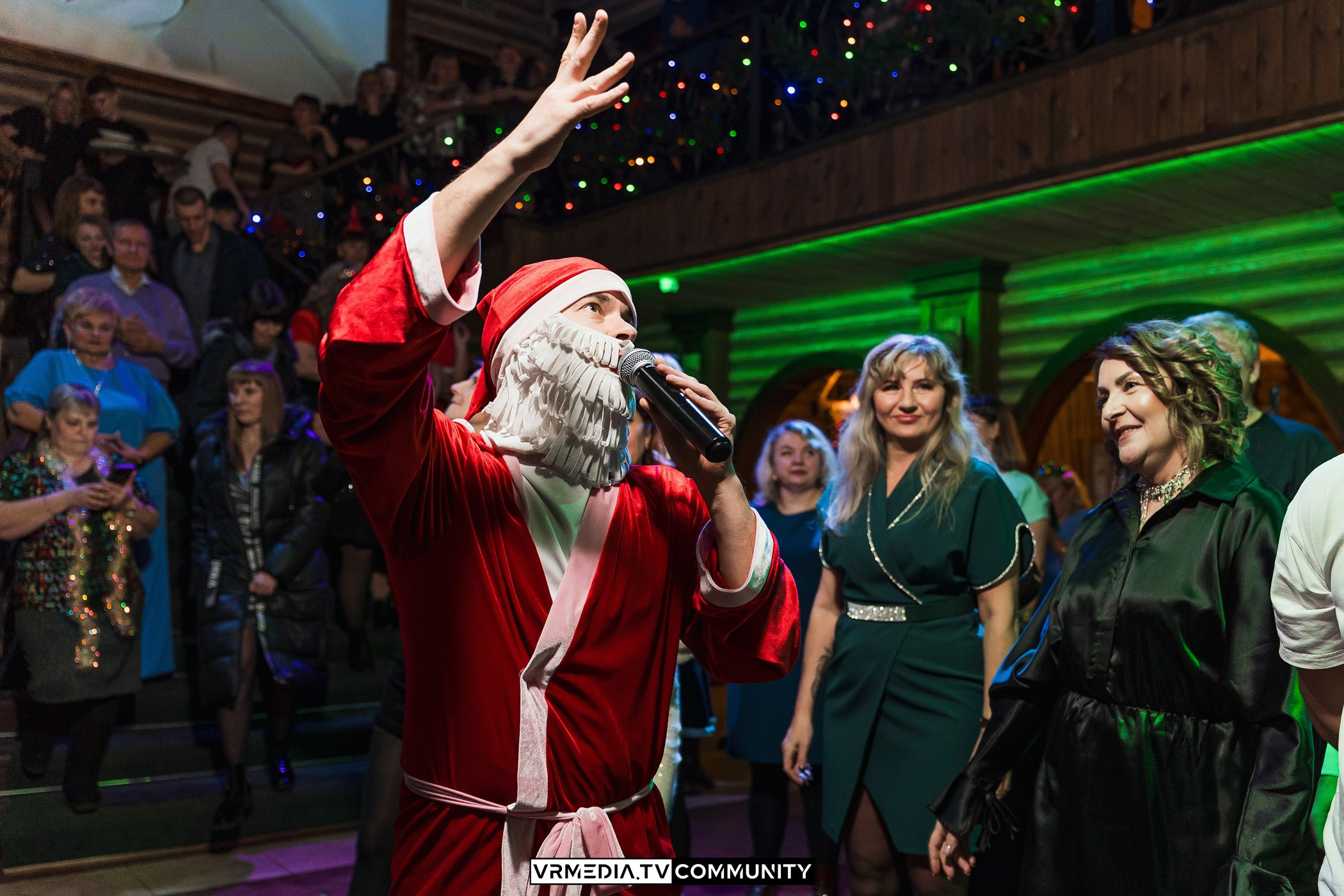 Новогодний вечер у «Петровича»