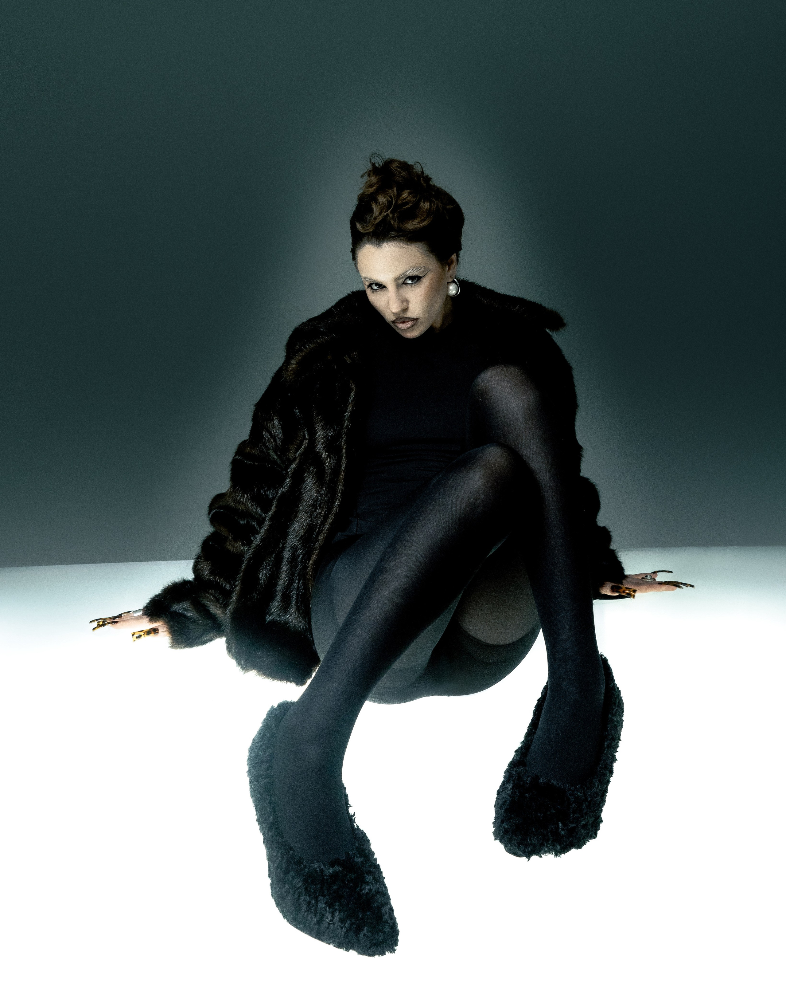 MARYANA RO. Главная