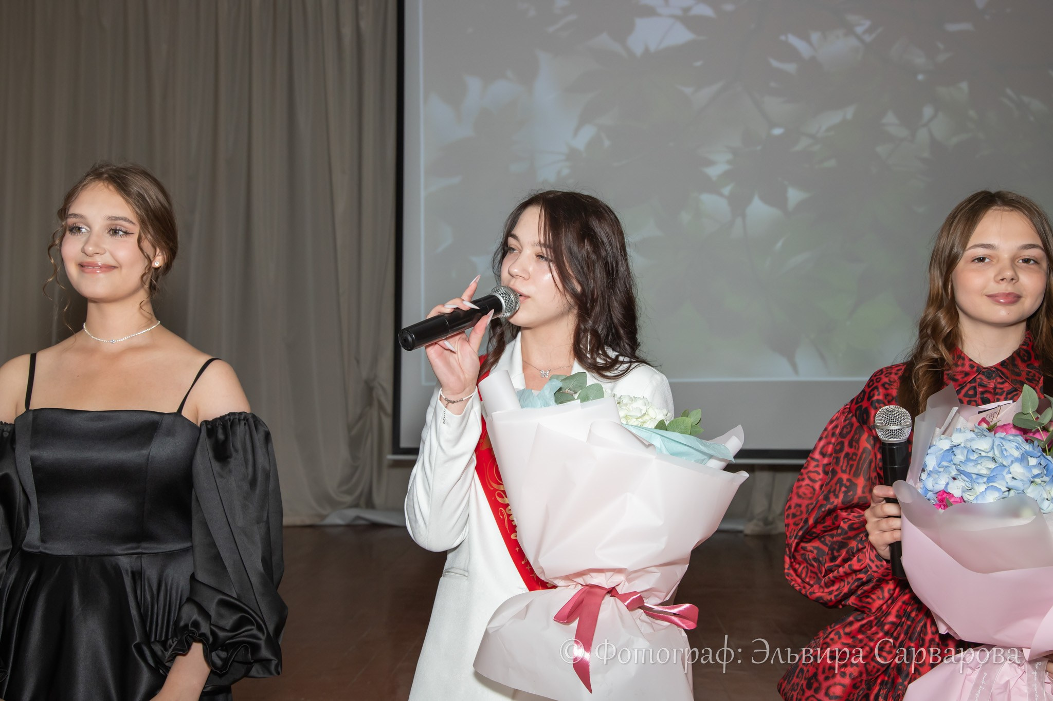 Вручение аттестатов 9 класс. Репортажный Фотограф