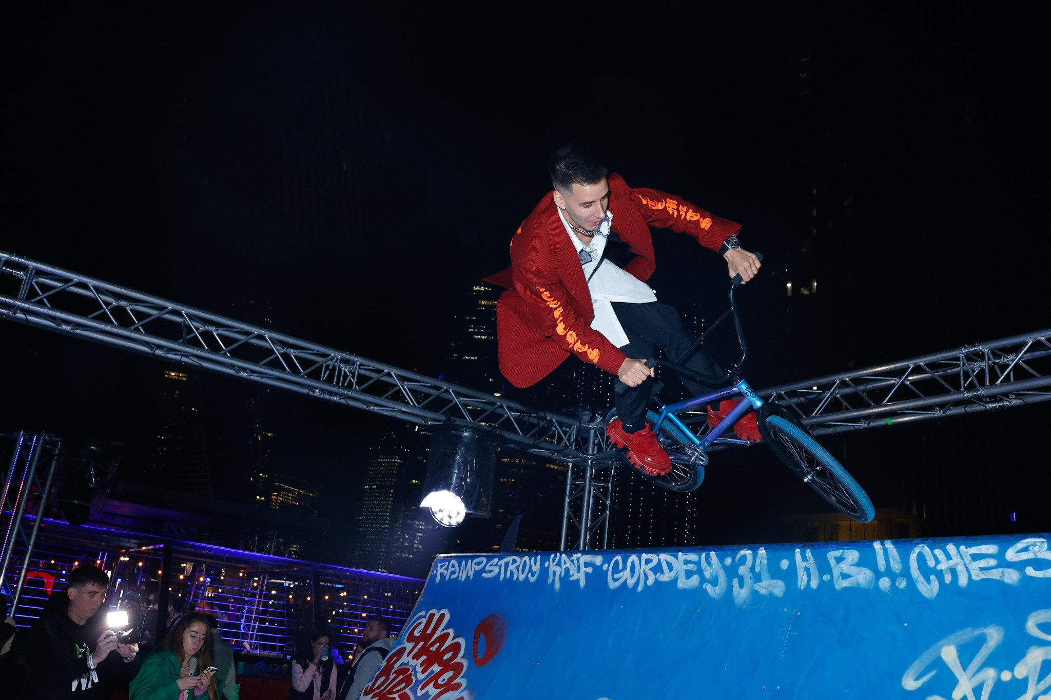 ДИМА ГОРДЕЙ. Nikolskayasecular