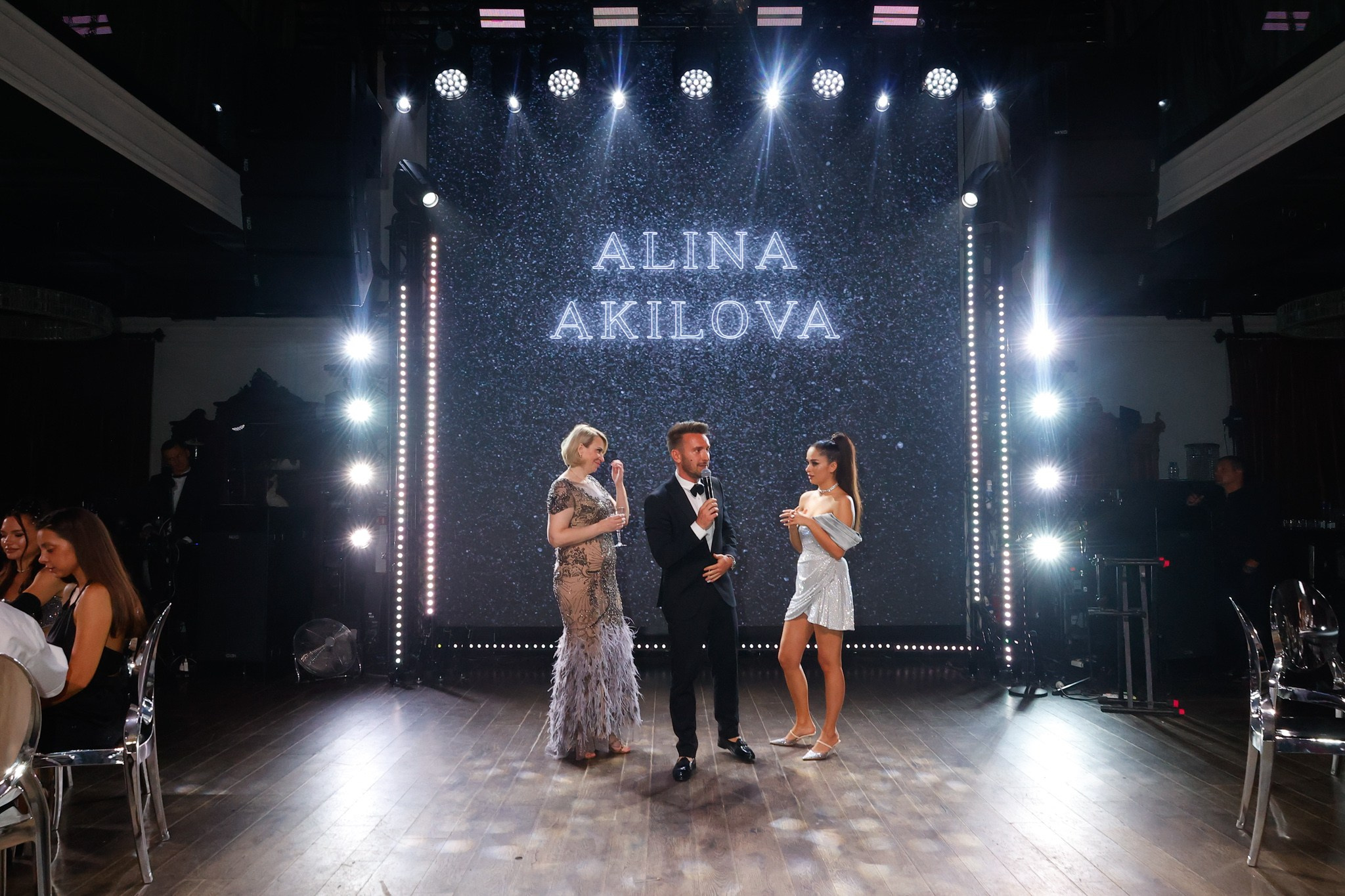 АЛИНА АКИЛОВА. Nikolskayasecular