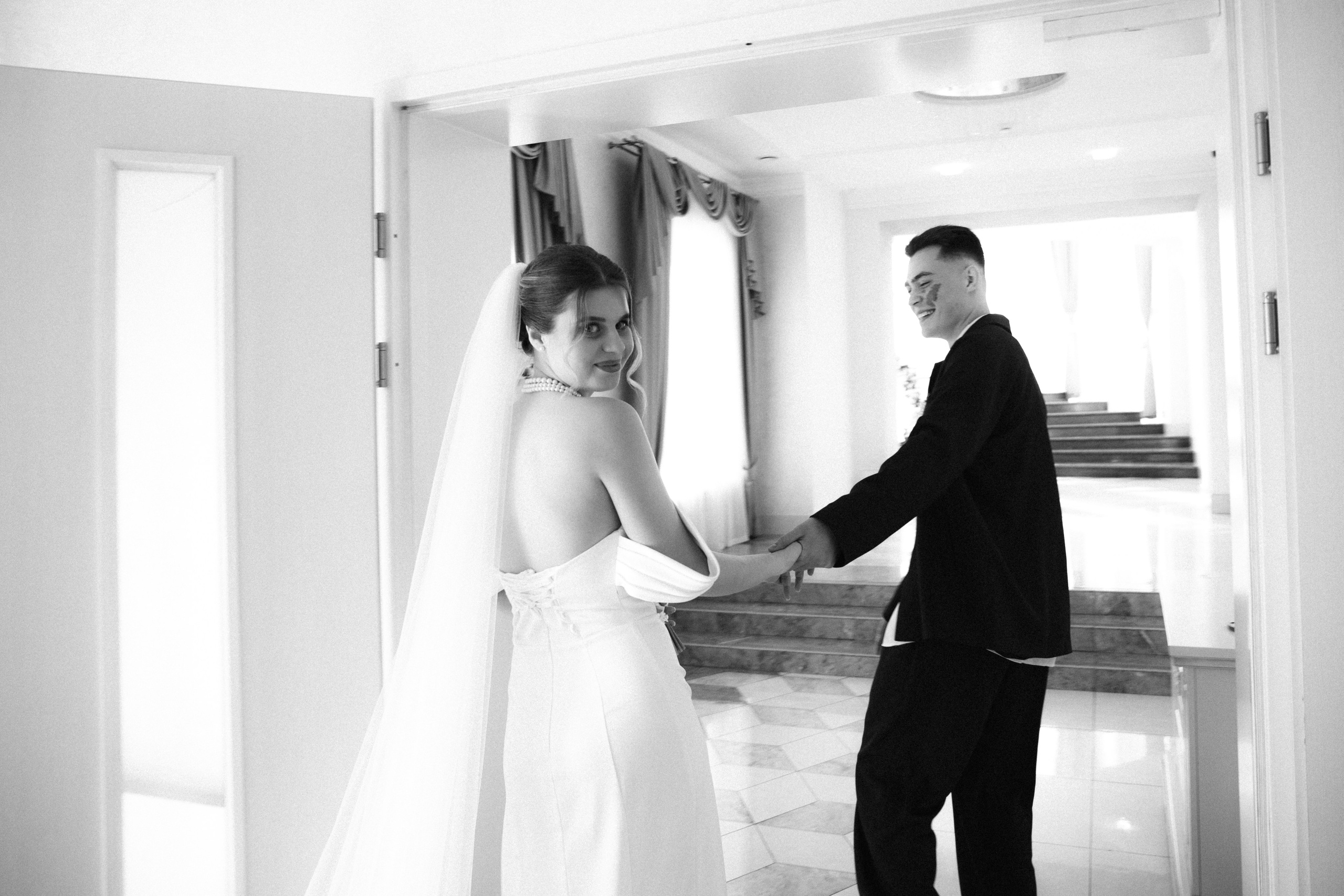 L | V. Свадебный и портретный фотограф в Новосибирске Любовь Исакова