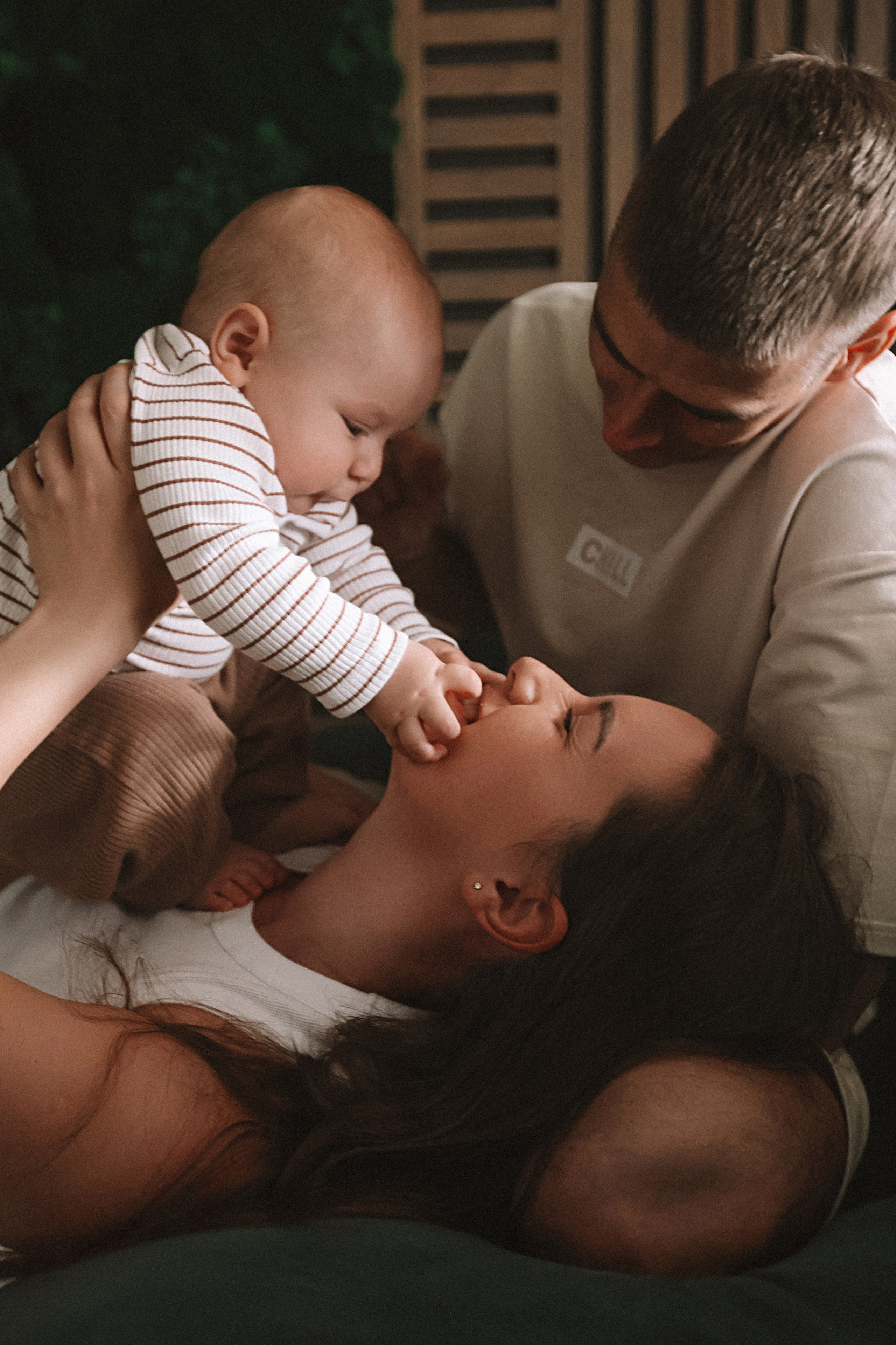 Мише 8 месяцев. Семейный фотограф Тюмень, фотограф на роды Салмина Мария