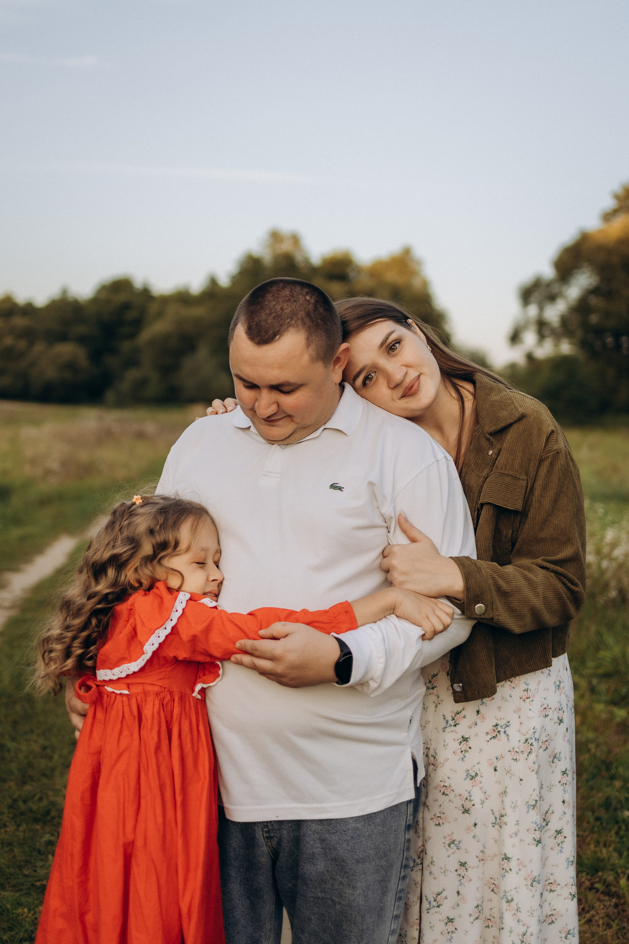 Семейная фотосессия (15.09.2025 г.) г. Жуков (Калужская обл.). Надежда Стар семейный и церковный фотограф в Жукове и Калужской области