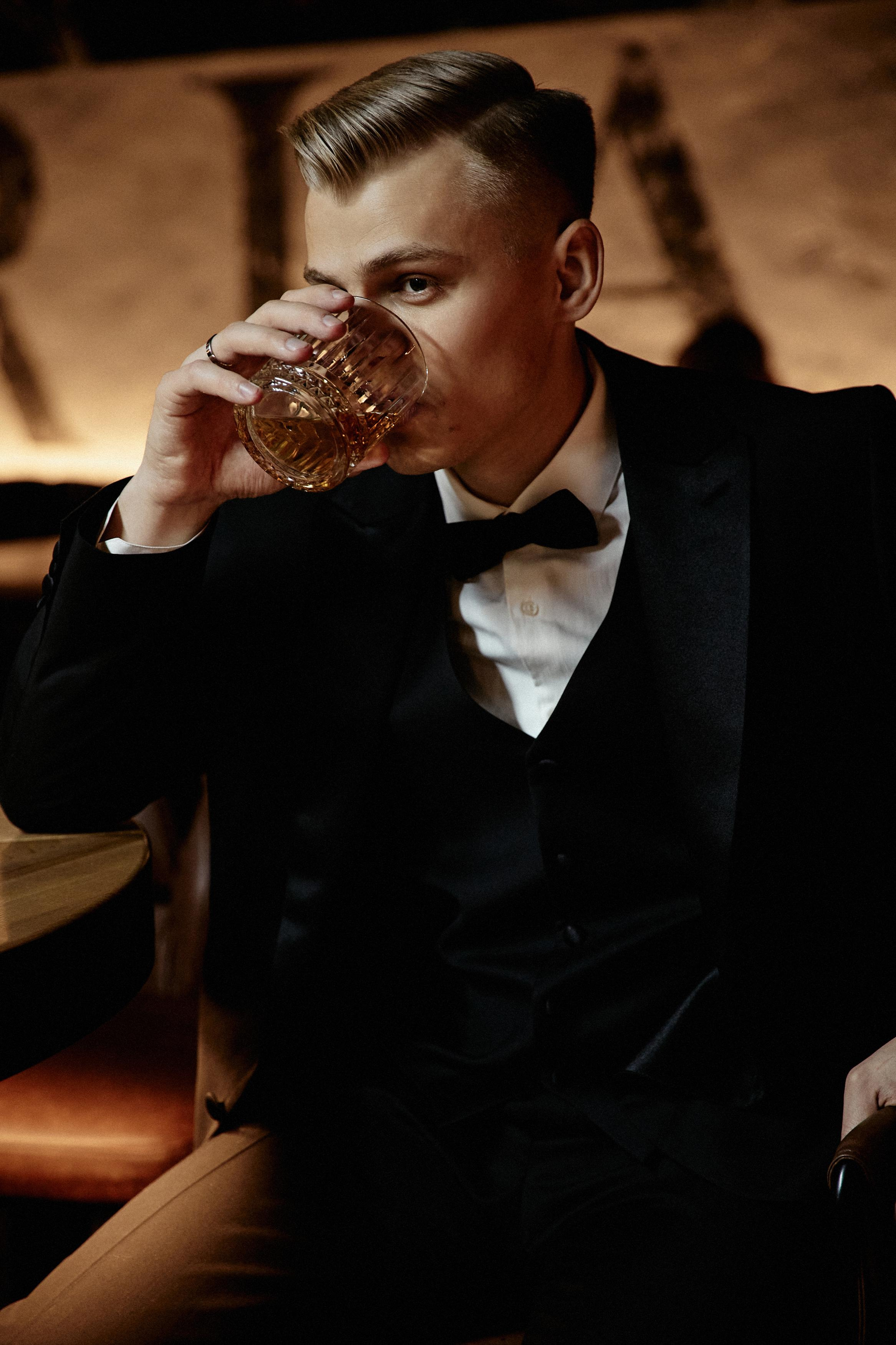 SHOW MUST GO ON. Дмитрий Мазуркевич: Профессиональный Репортажный Фотограф