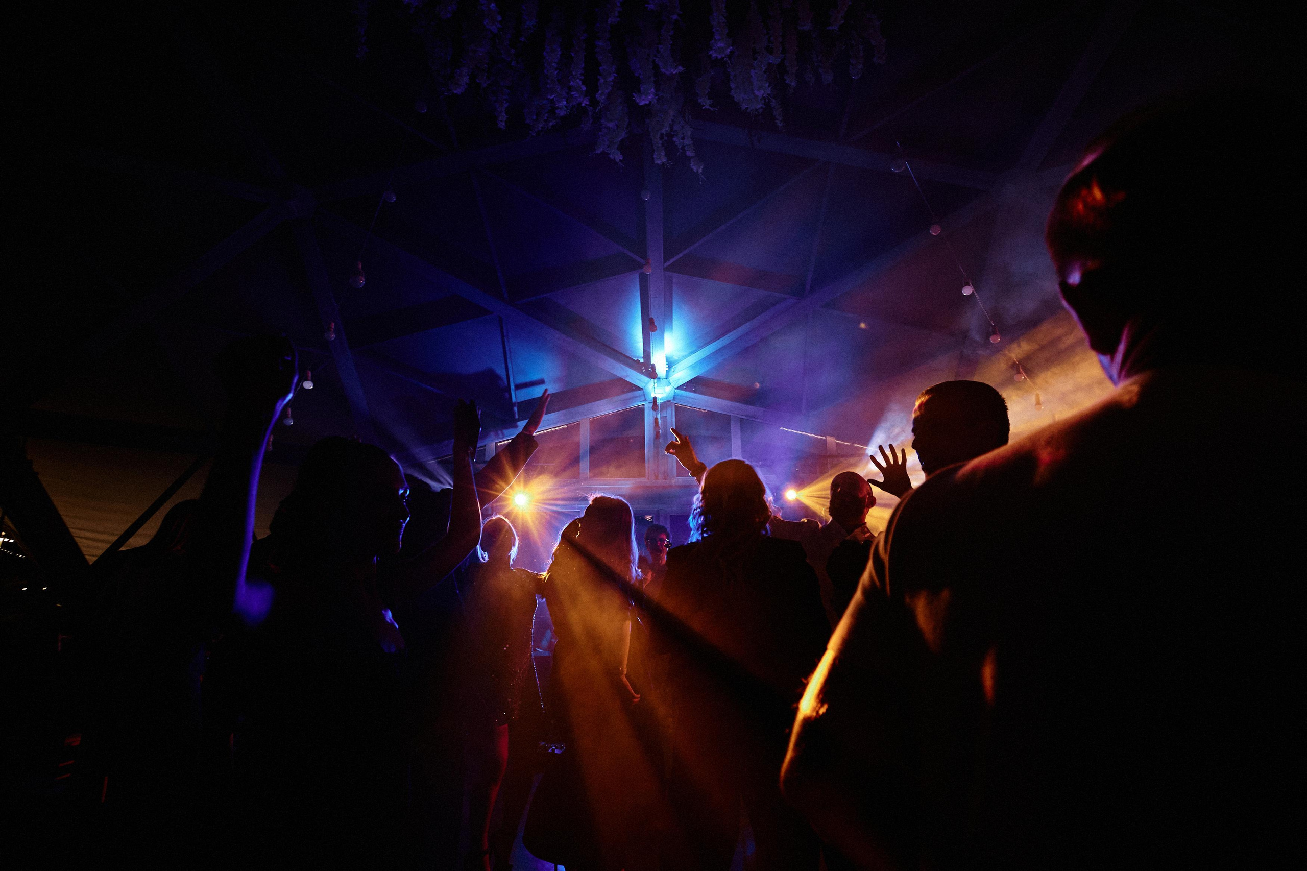 YOU ARE VENUS, I AM JUPITER. Дмитрий Мазуркевич: Профессиональный Репортажный Фотограф