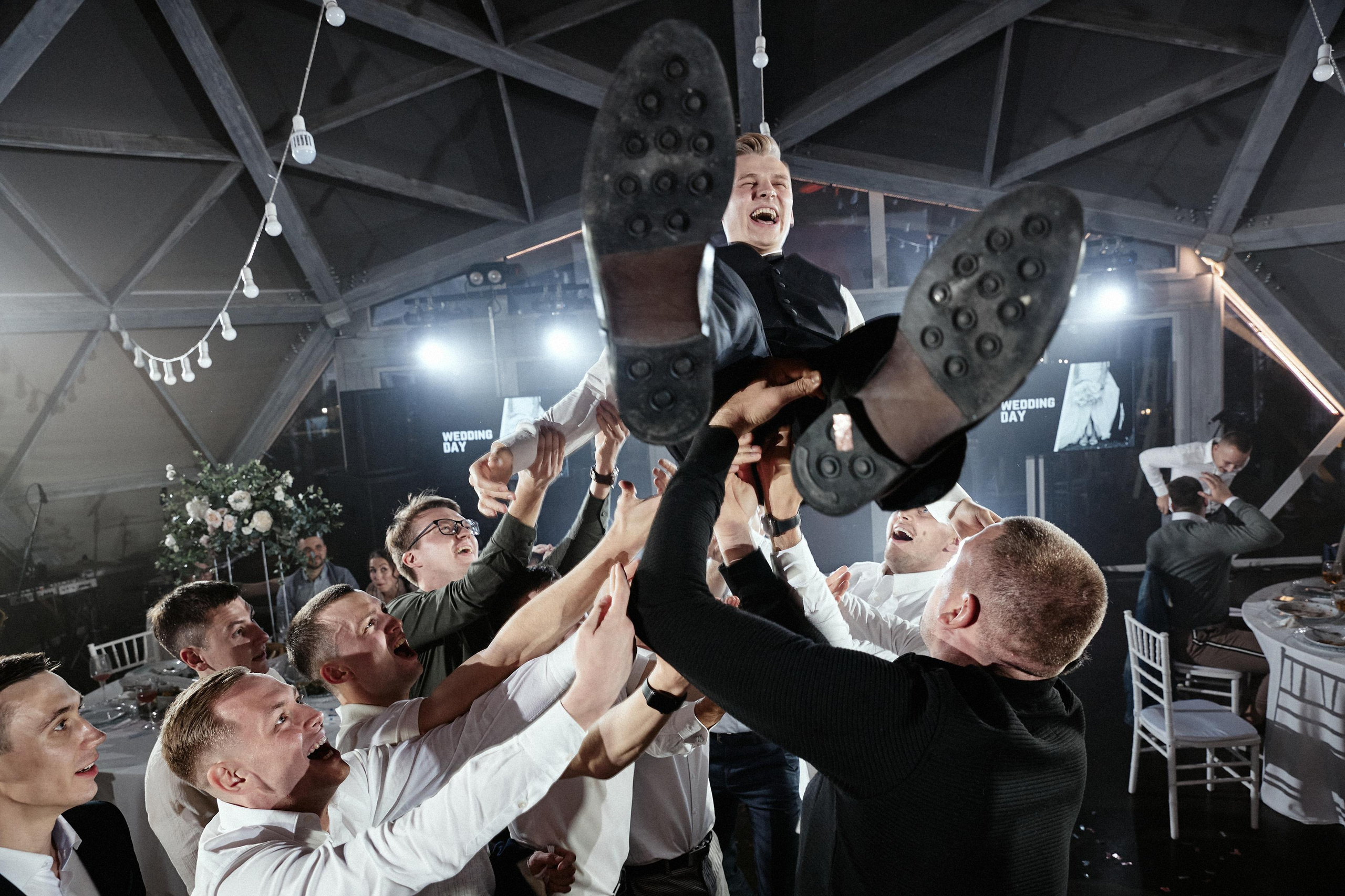 SHOW MUST GO ON. Дмитрий Мазуркевич: Профессиональный Репортажный Фотограф