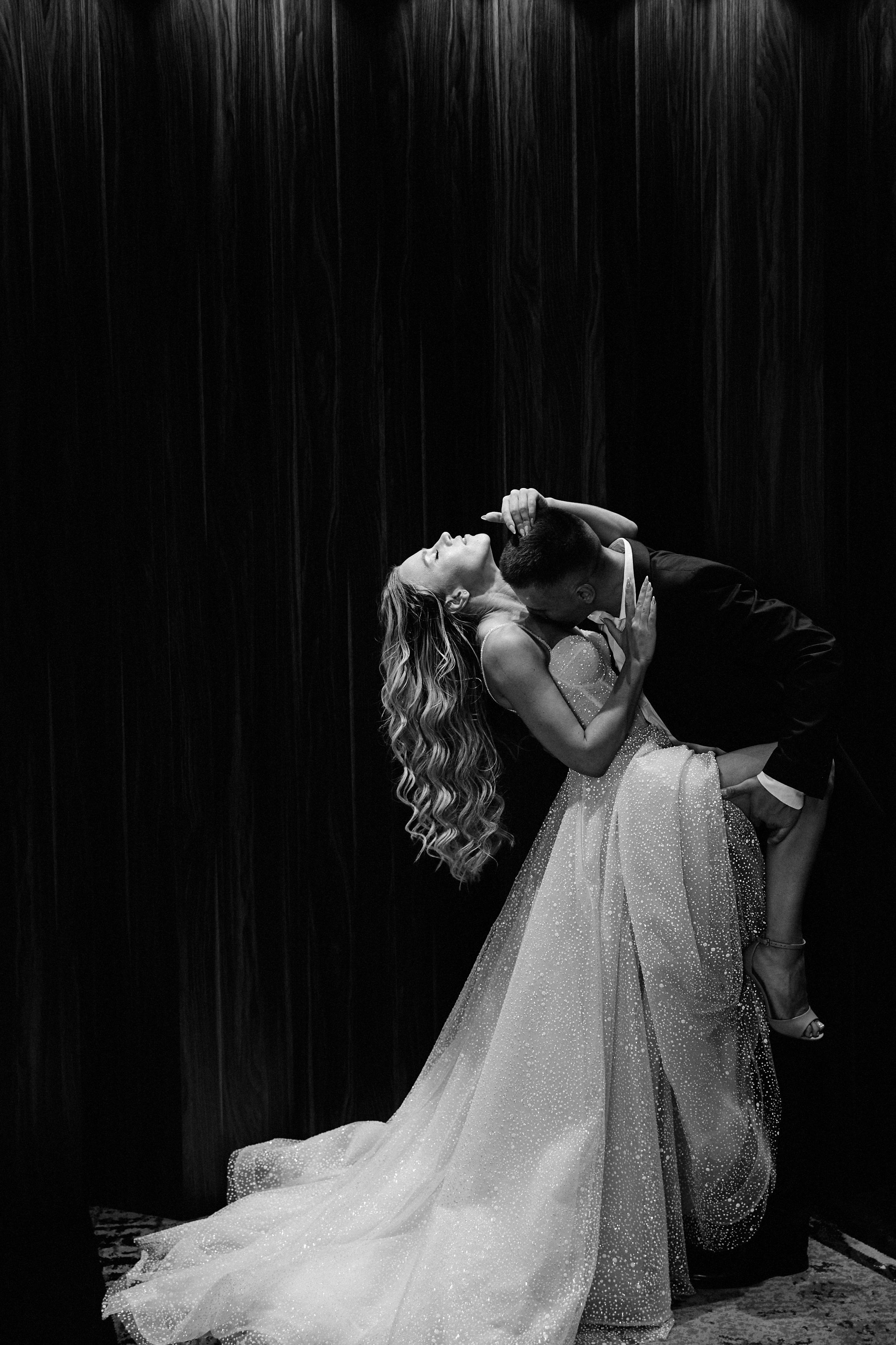 YOU ARE VENUS, I AM JUPITER. Дмитрий Мазуркевич: Профессиональный Репортажный Фотограф