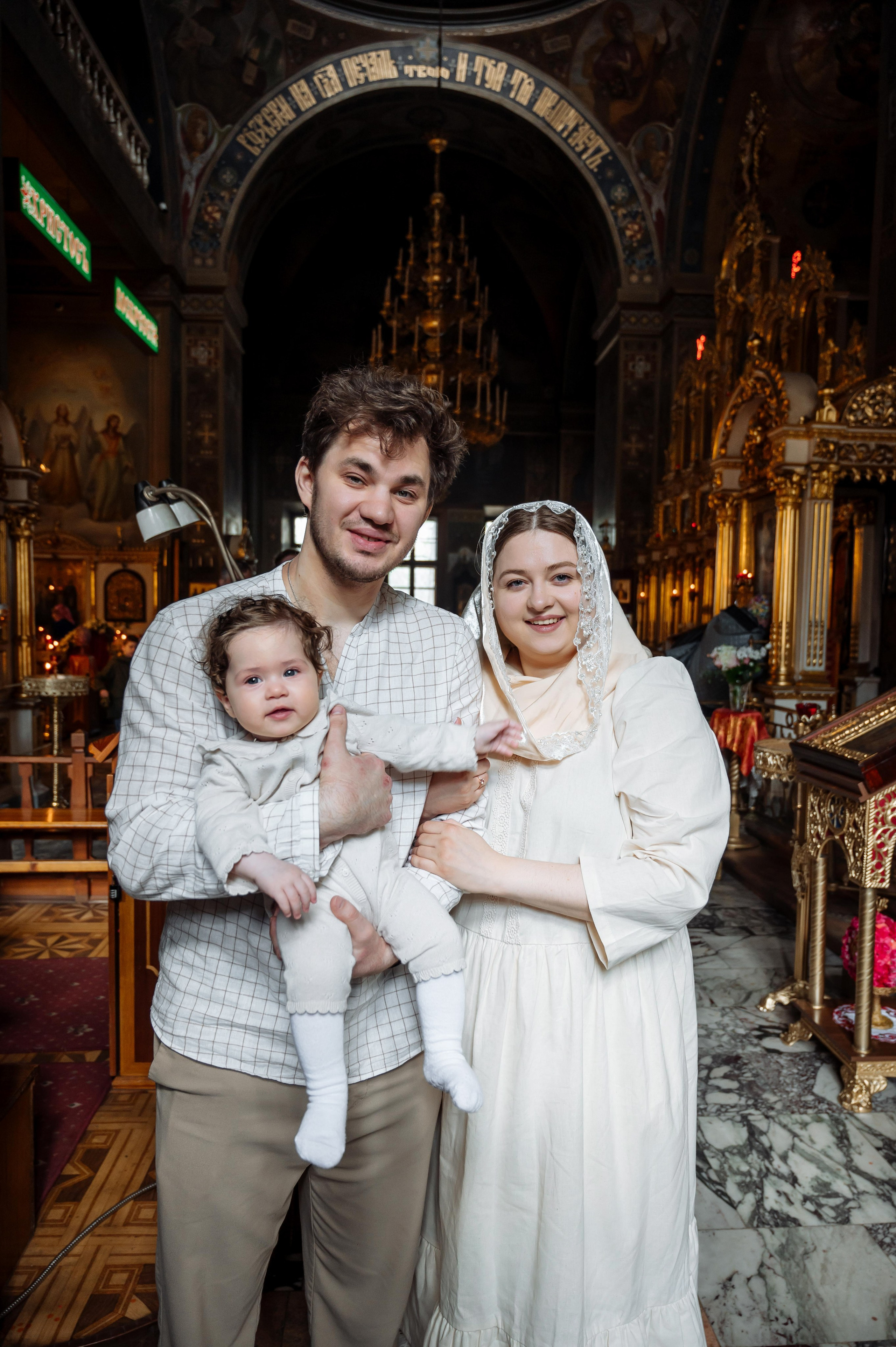 Фотосъёмка крещения. Анастасия Петрович фотограф, фотокорреспондент в Москве и Санкт-Петербурге. Фотосъёмка репортажа, мероприятия, корпоративная съёмка, контент