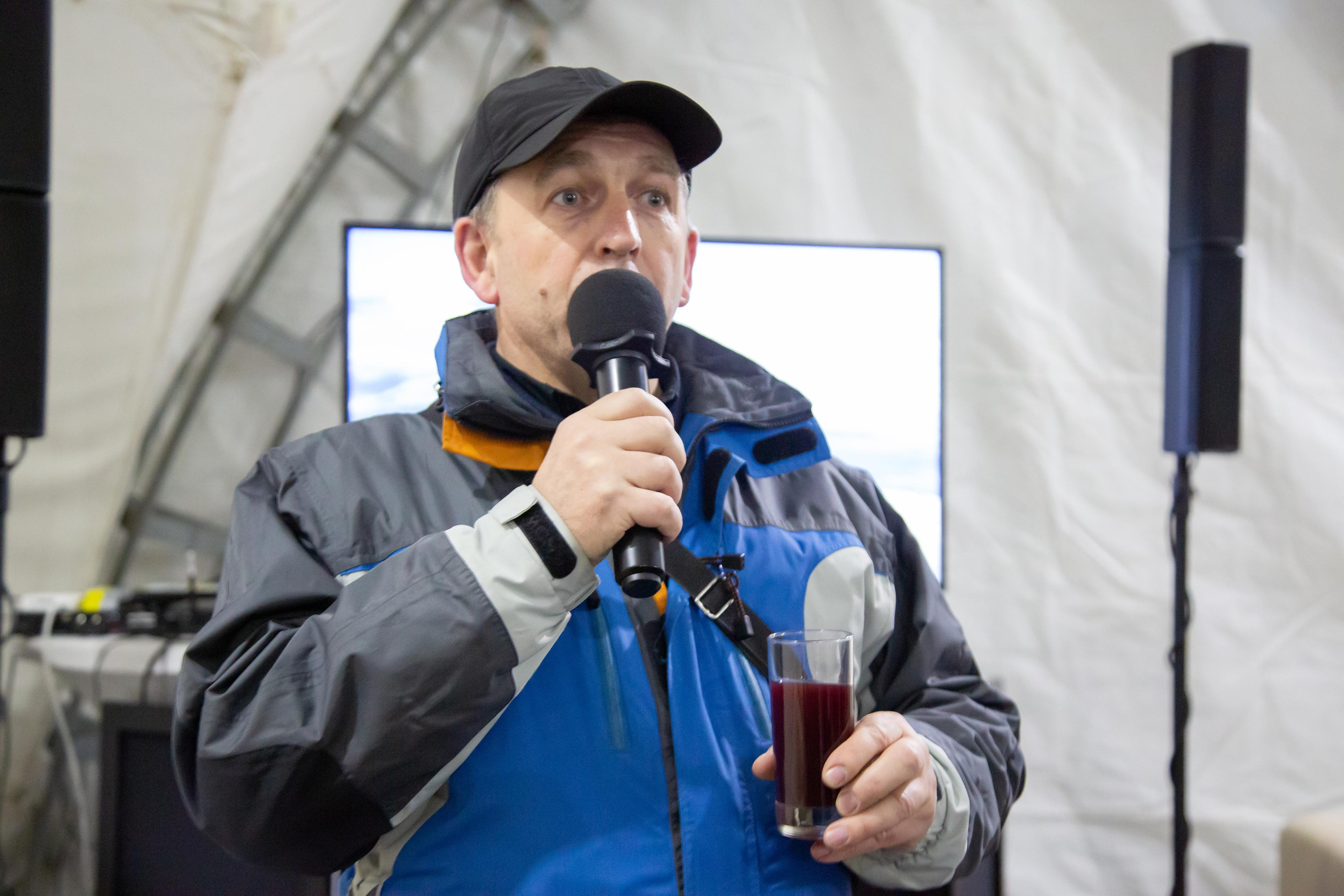 Тимбилдинг на катке. Фотограф Сонкина Татьяна