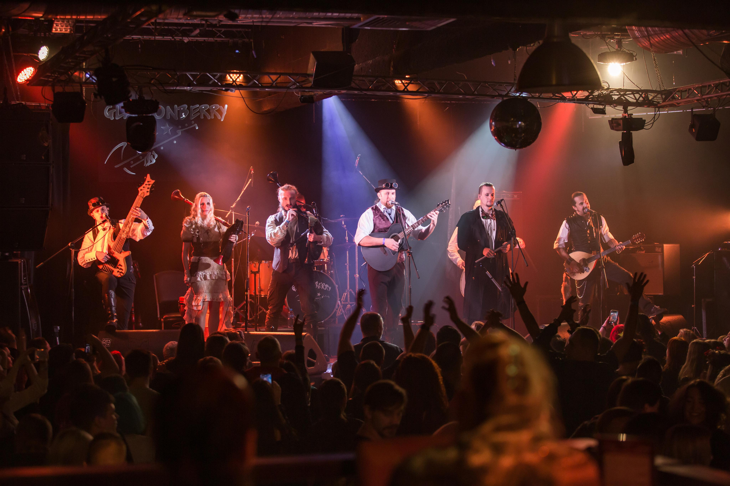 TEUFELSTANZ. Фотограф Сонкина Татьяна