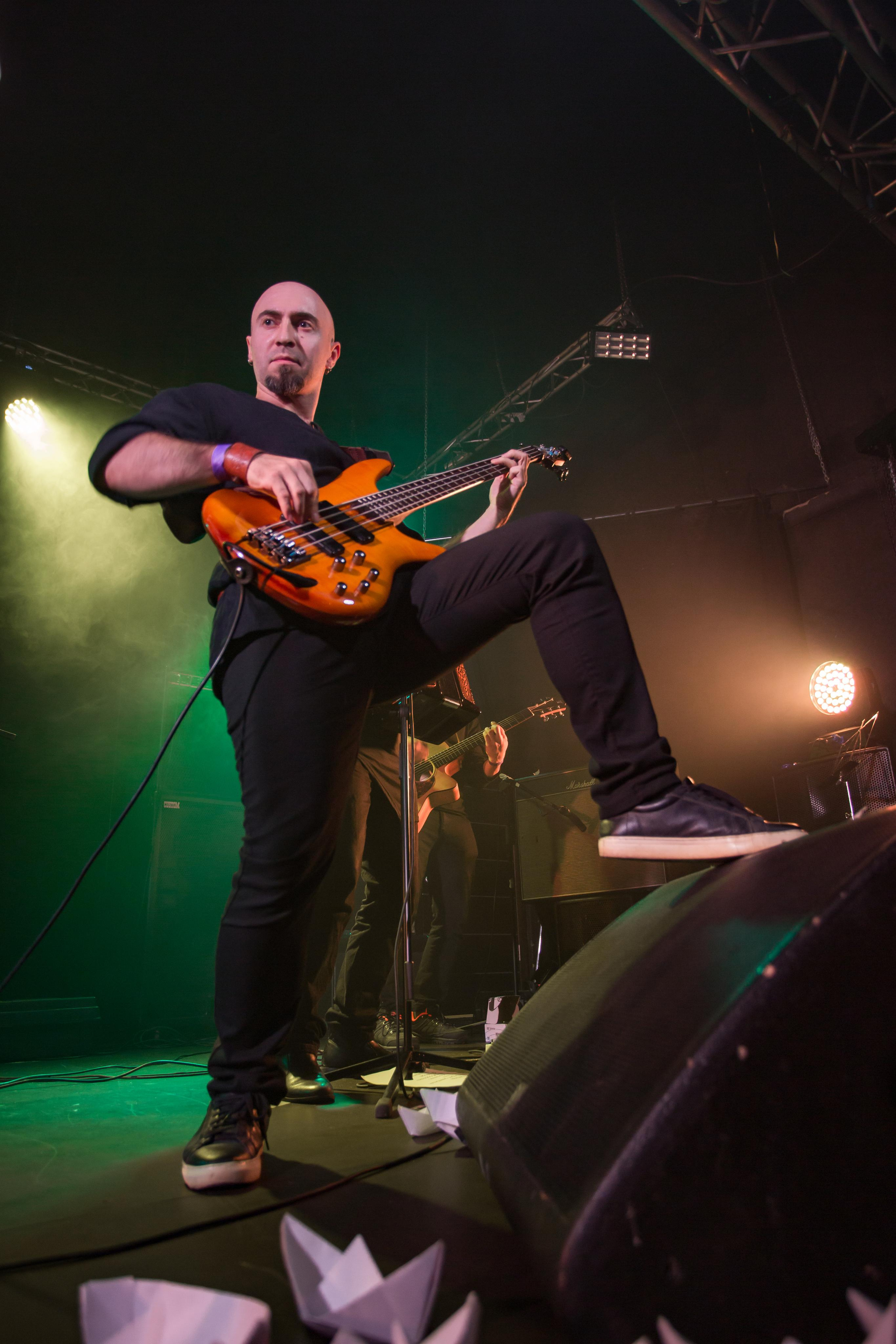 ОЛЯ И ДОМОВЫЕ. Фотограф Сонкина Татьяна