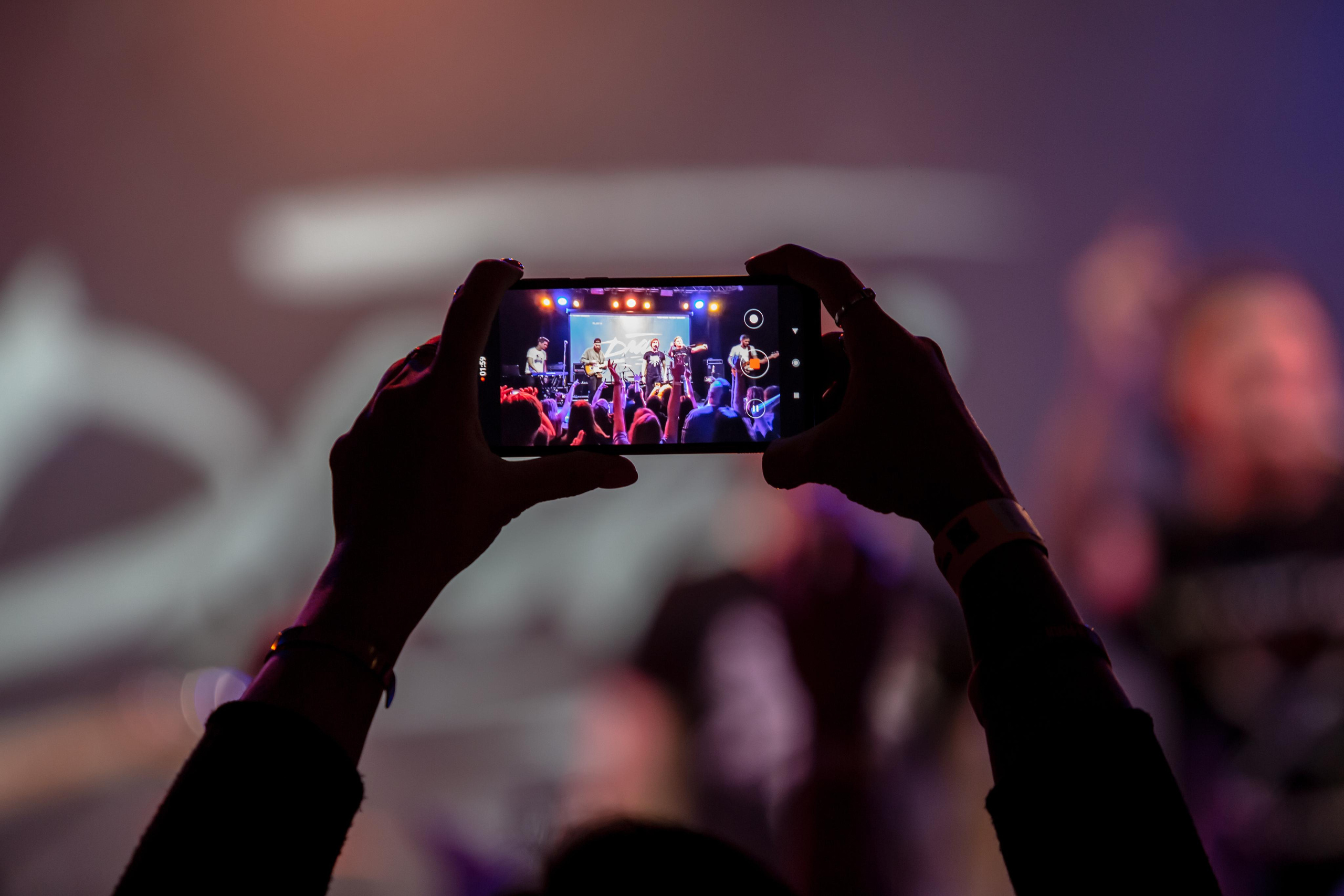 Дороги Меняют Цвет