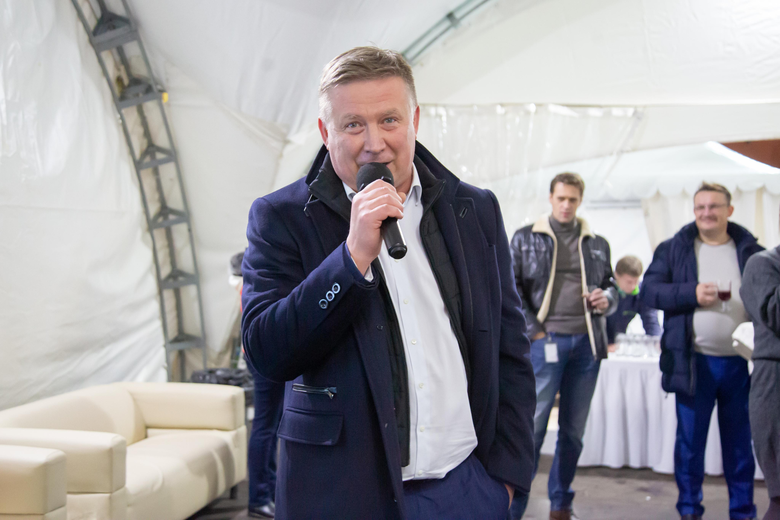 Тимбилдинг на катке. Фотограф Сонкина Татьяна