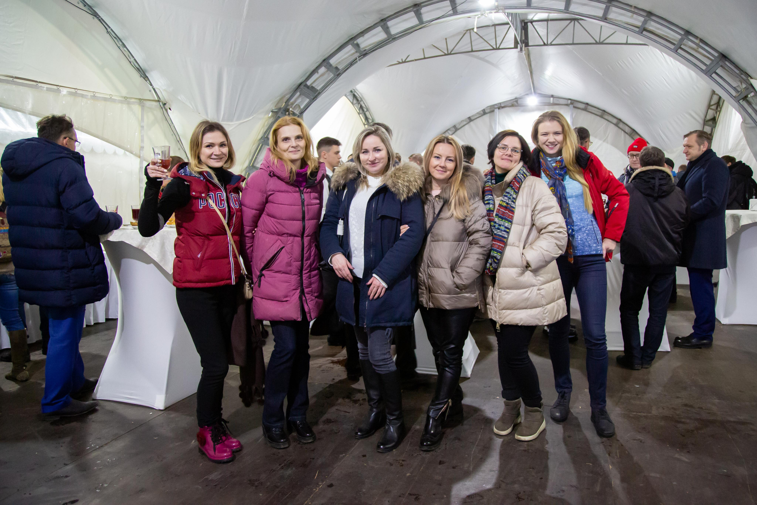 Тимбилдинг на катке. Фотограф Сонкина Татьяна