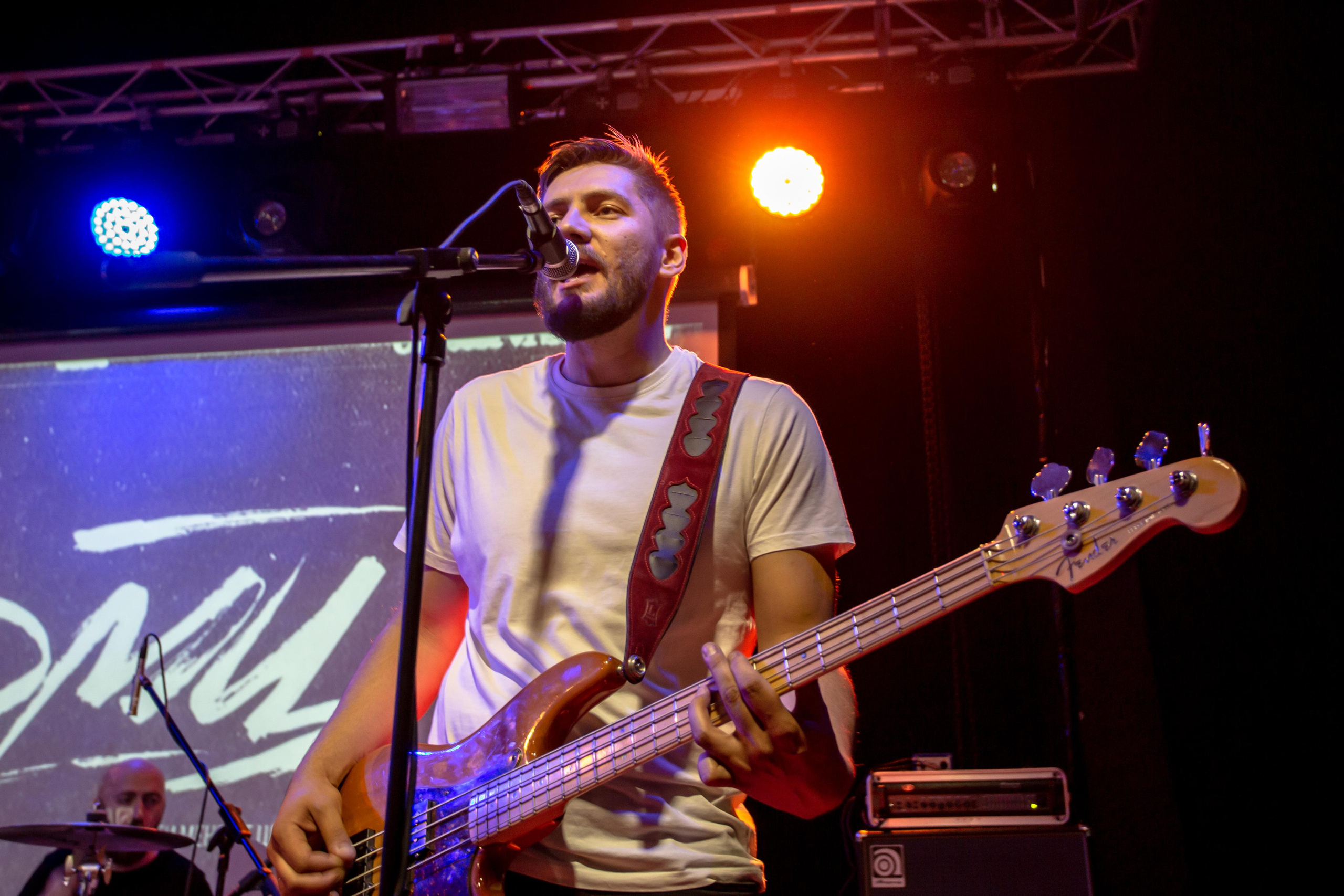 Дороги Меняют Цвет