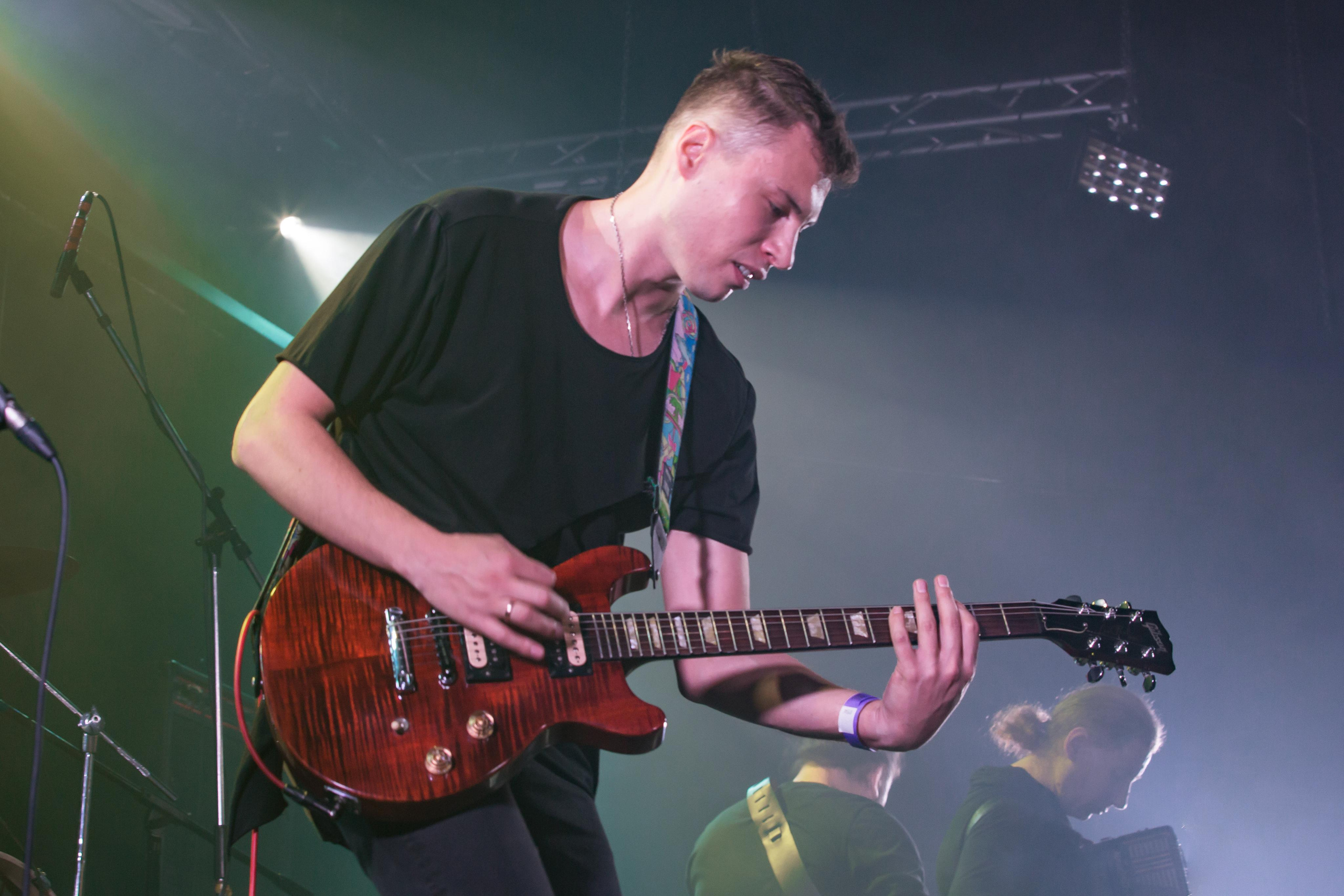 ОЛЯ И ДОМОВЫЕ. Фотограф Сонкина Татьяна