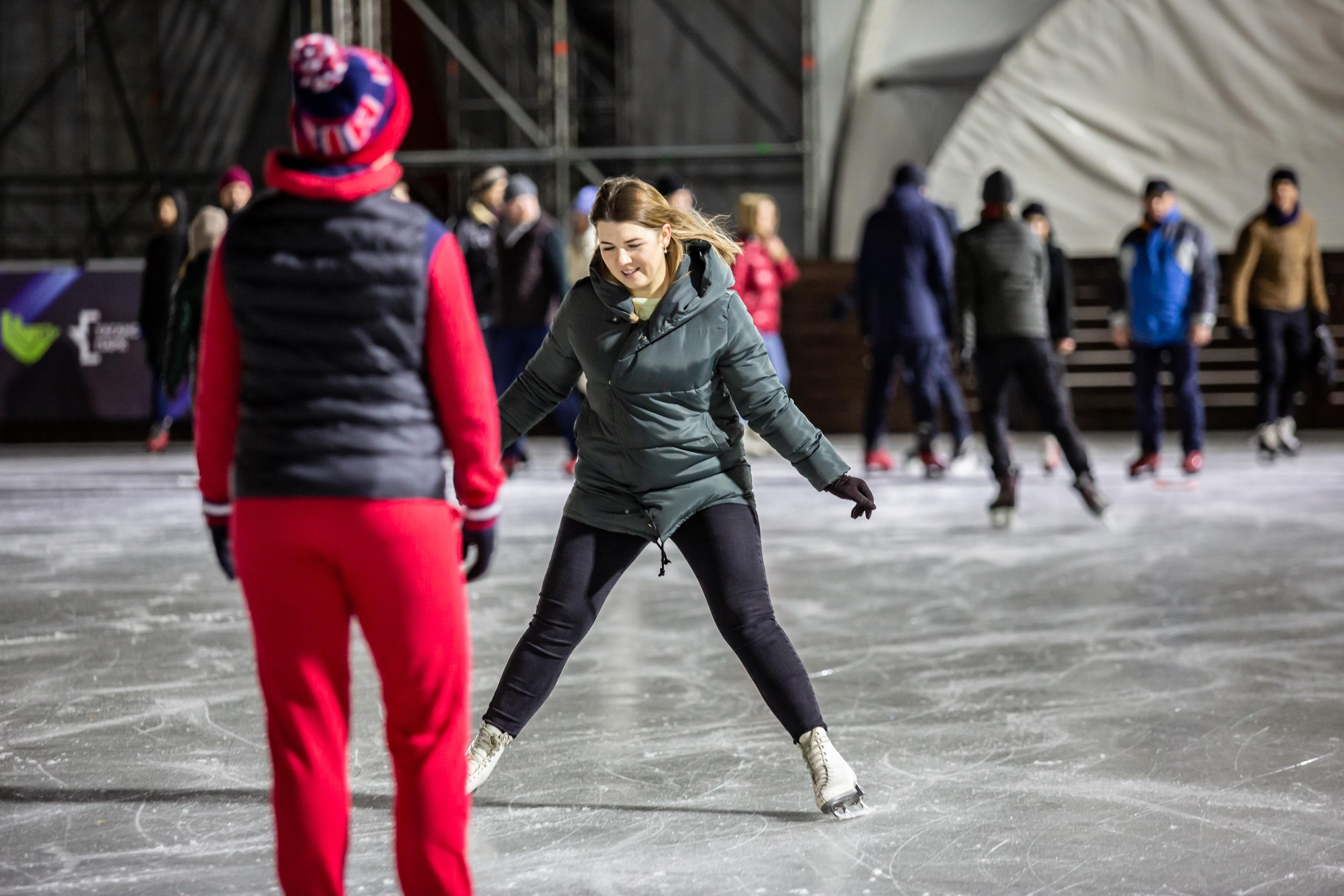 Тимбилдинг на катке. Фотограф Сонкина Татьяна