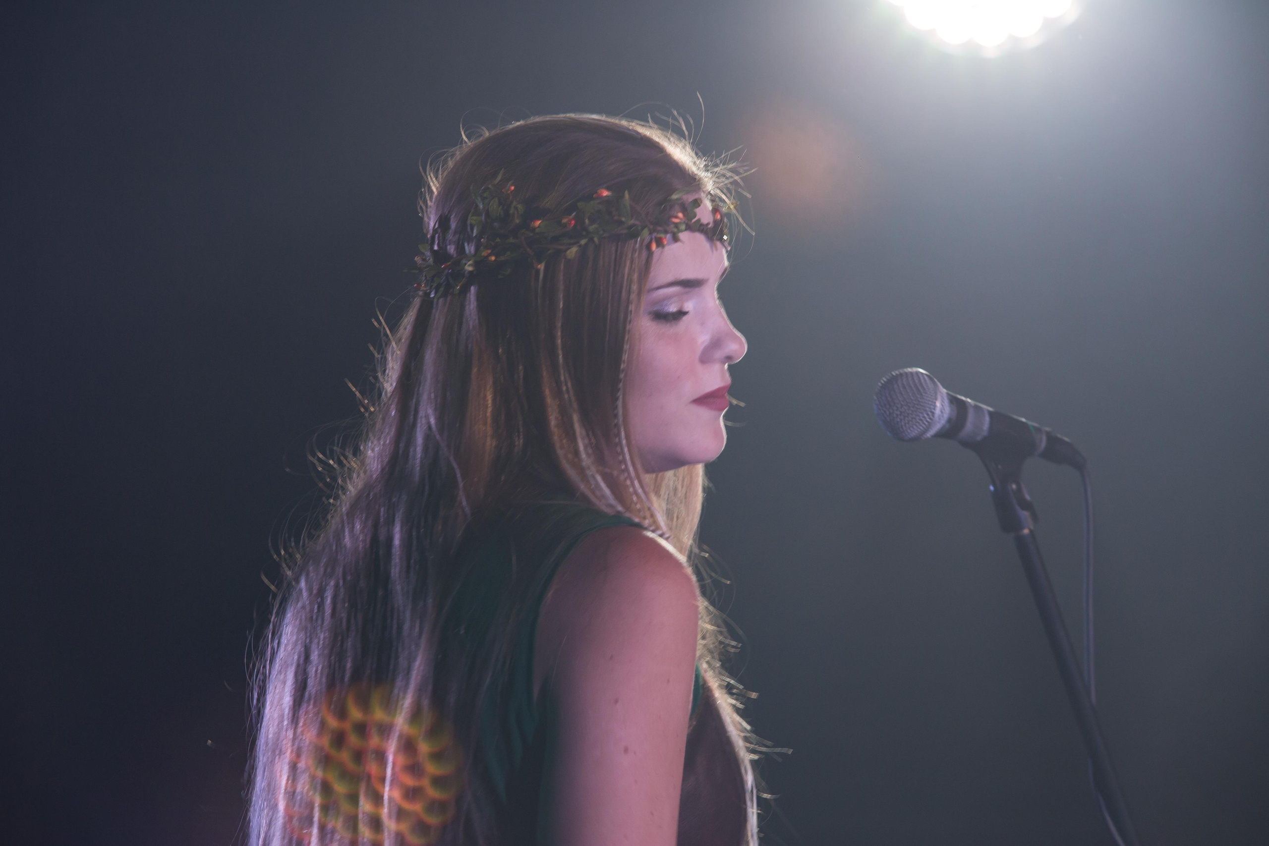 ОЛЯ И ДОМОВЫЕ. Фотограф Сонкина Татьяна