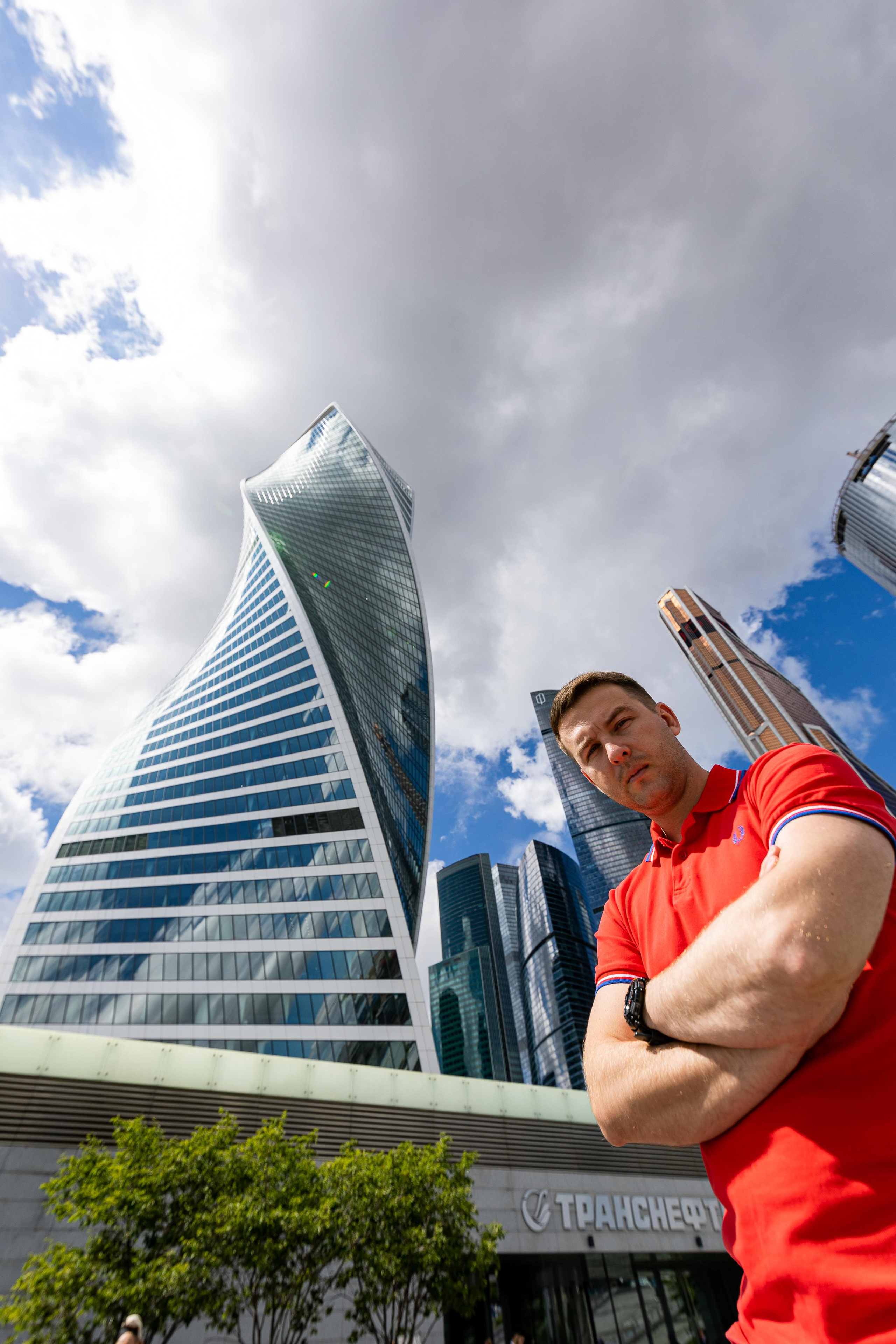 Мужской городской портрет. Свадебный и репортажный фотограф в Москве и Московской области