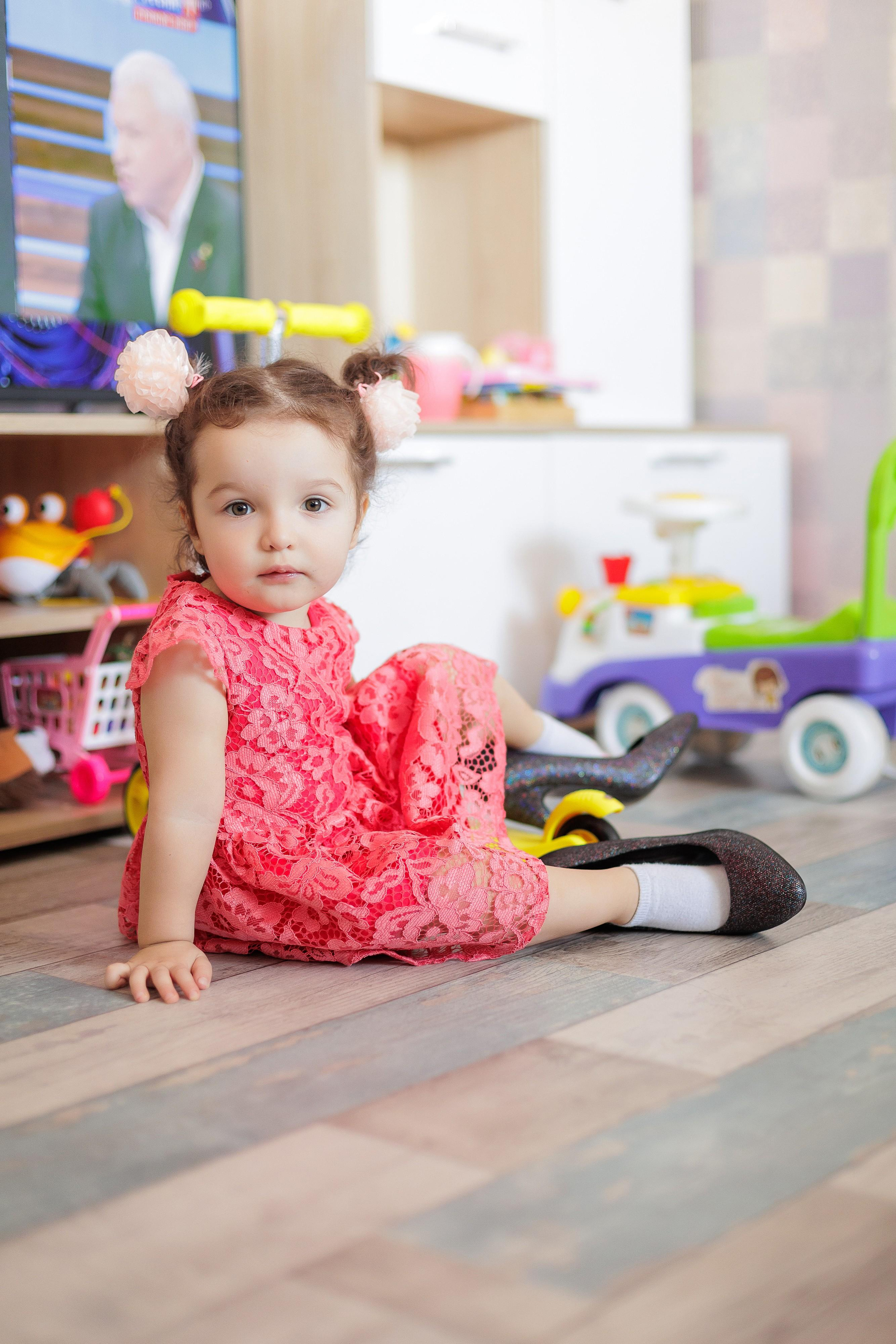Детская и семейная фотосессия дома. Свадебный и репортажный фотограф в Москве и Московской области