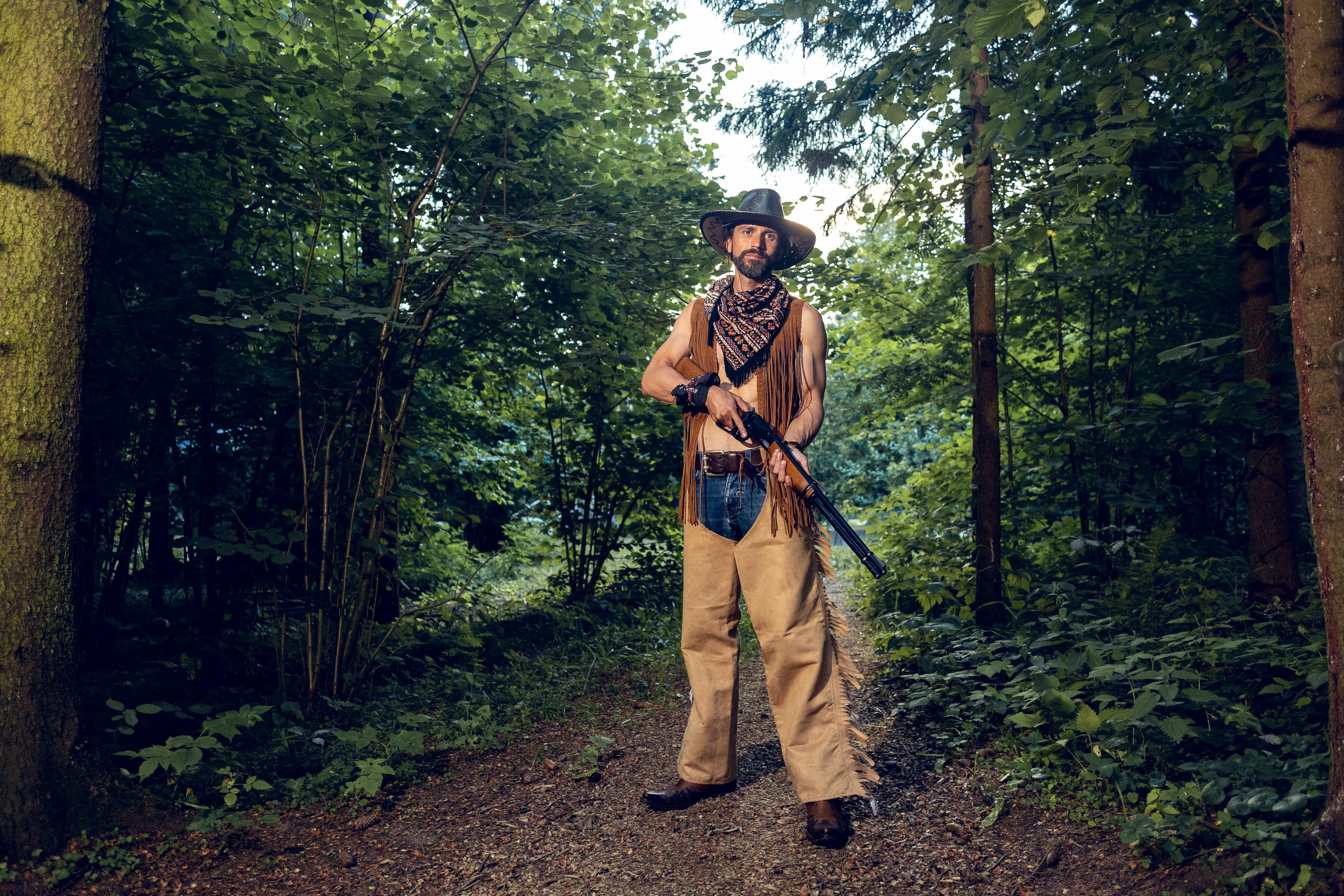 Мужской творческий портрет. Свадебный и репортажный фотограф в Москве и Московской области