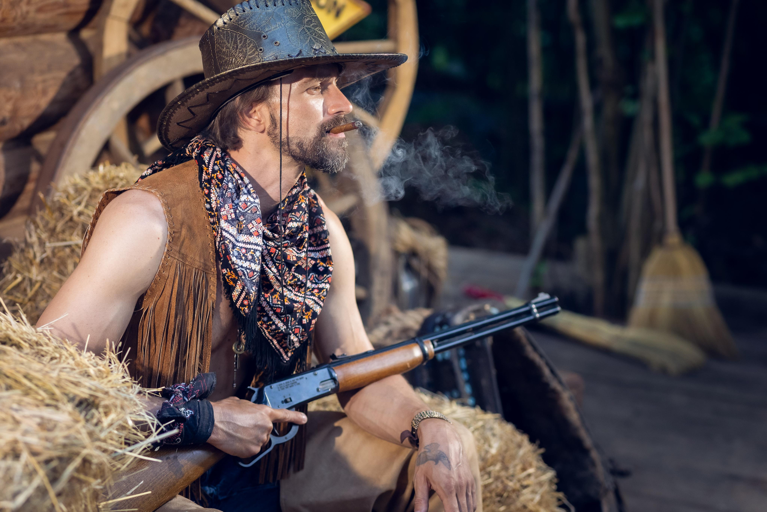 Мужской творческий портрет. Свадебный и репортажный фотограф в Москве и Московской области