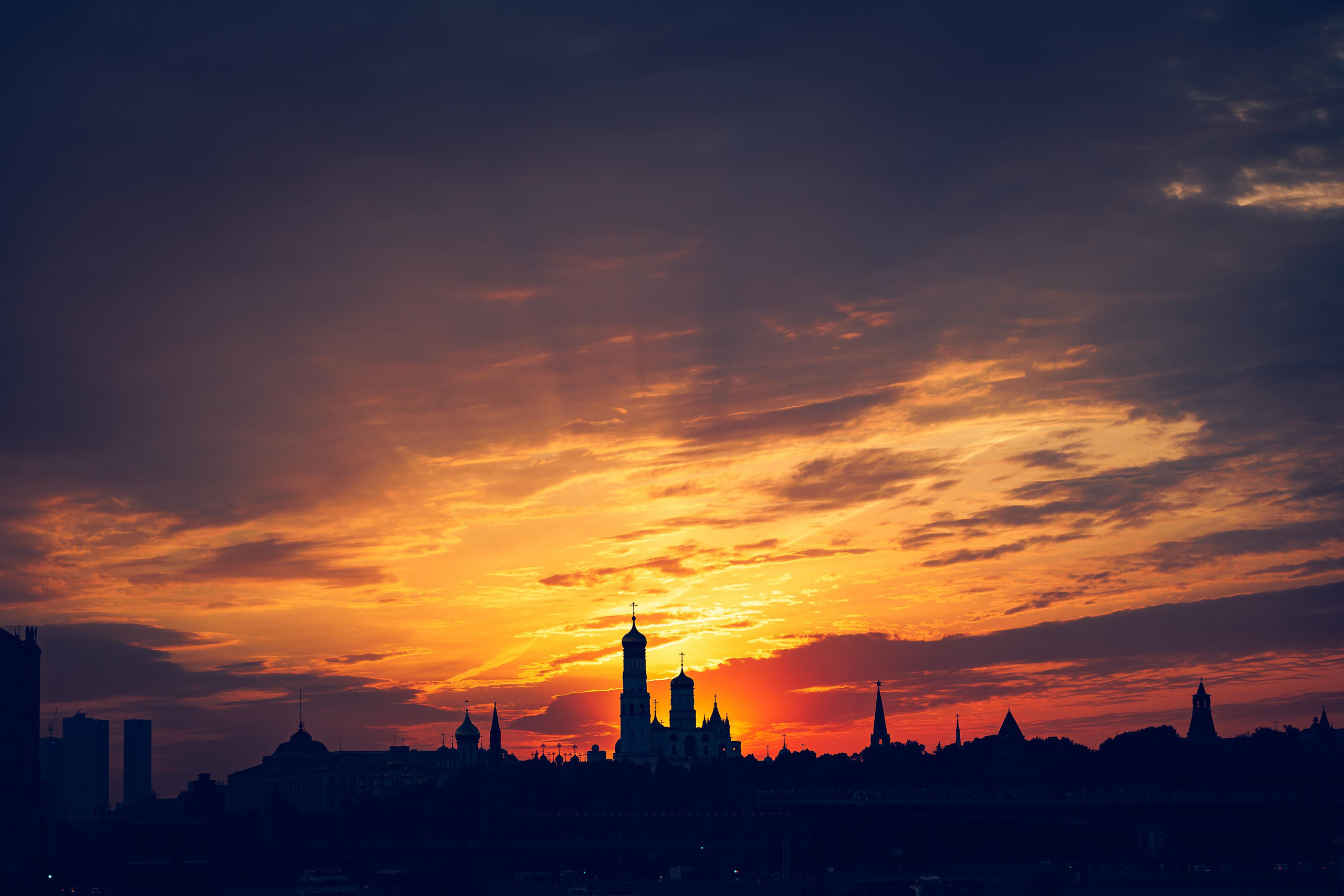 Небо. Свадебный и репортажный фотограф в Москве и Московской области