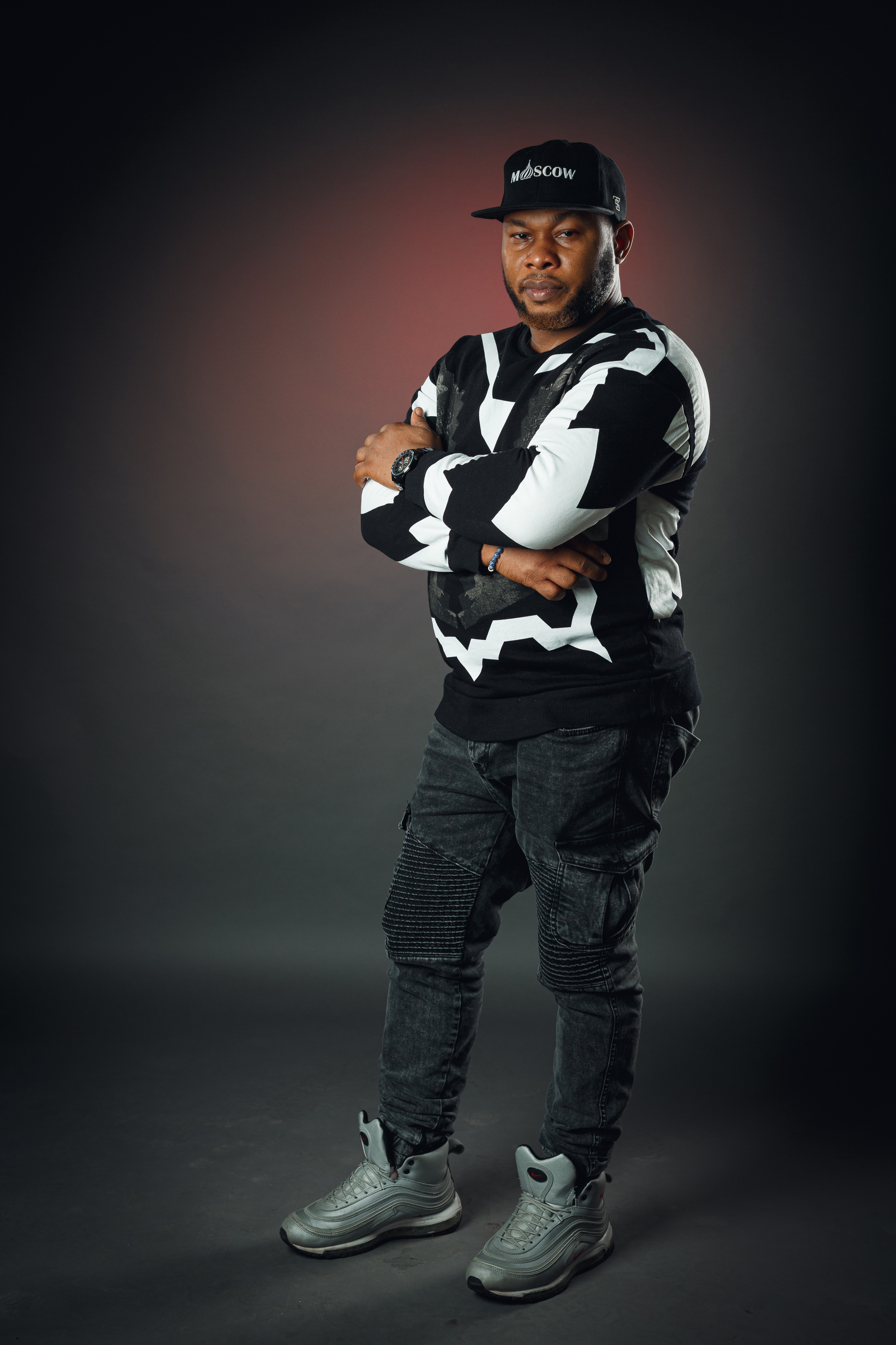 Мужской портрет в студии. Свадебный и репортажный фотограф в Москве и Московской области