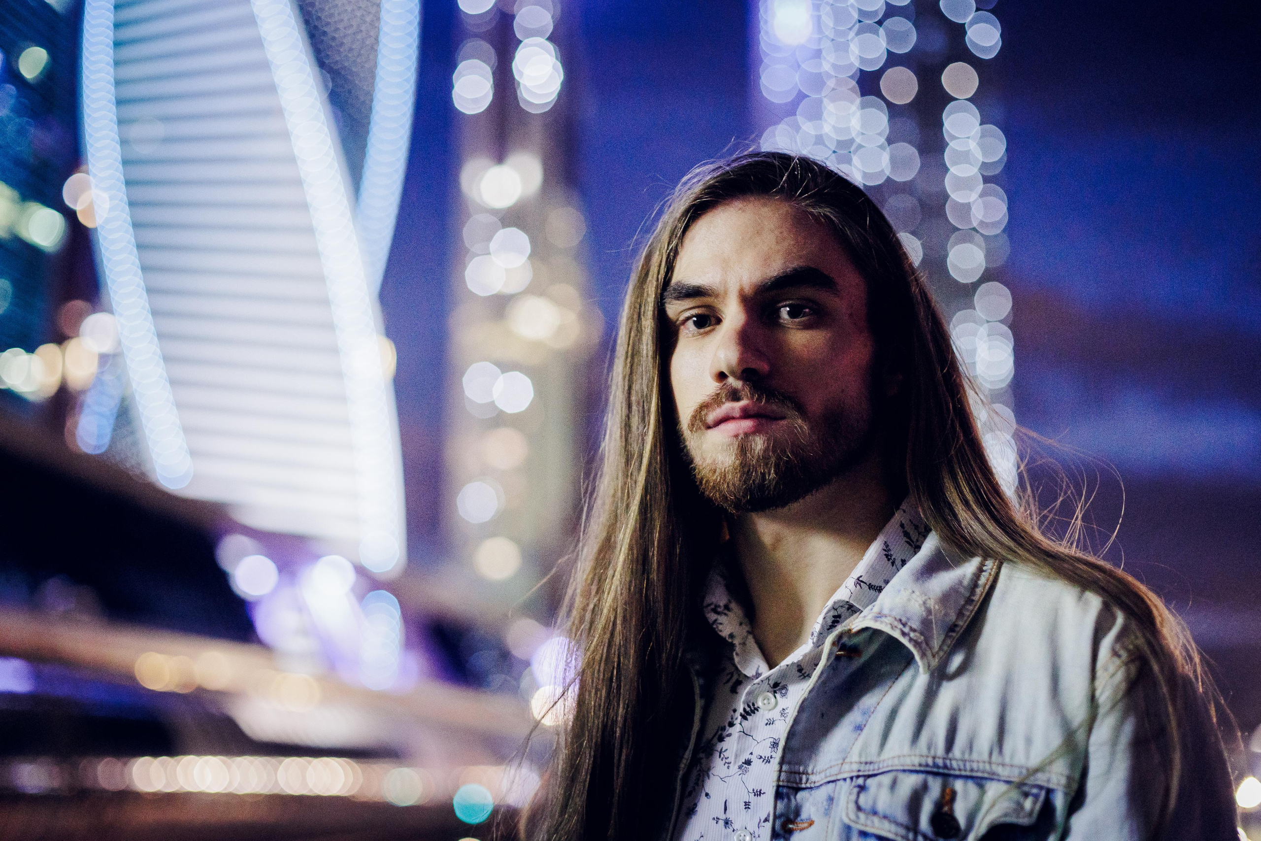 Мужской городской портрет. Свадебный и репортажный фотограф в Москве и Московской области