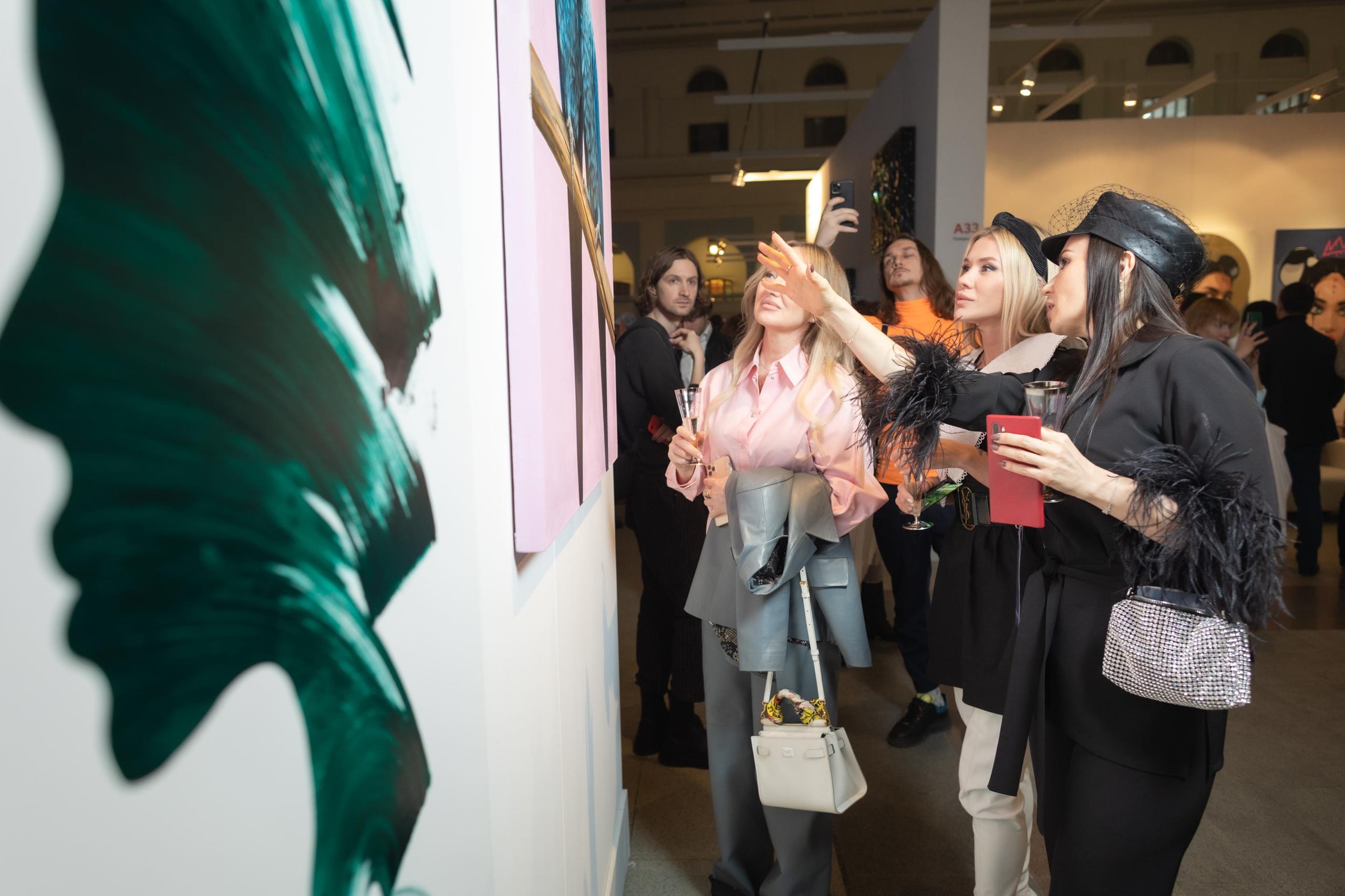 Выставка. Свадебный и репортажный фотограф в Москве и Московской области