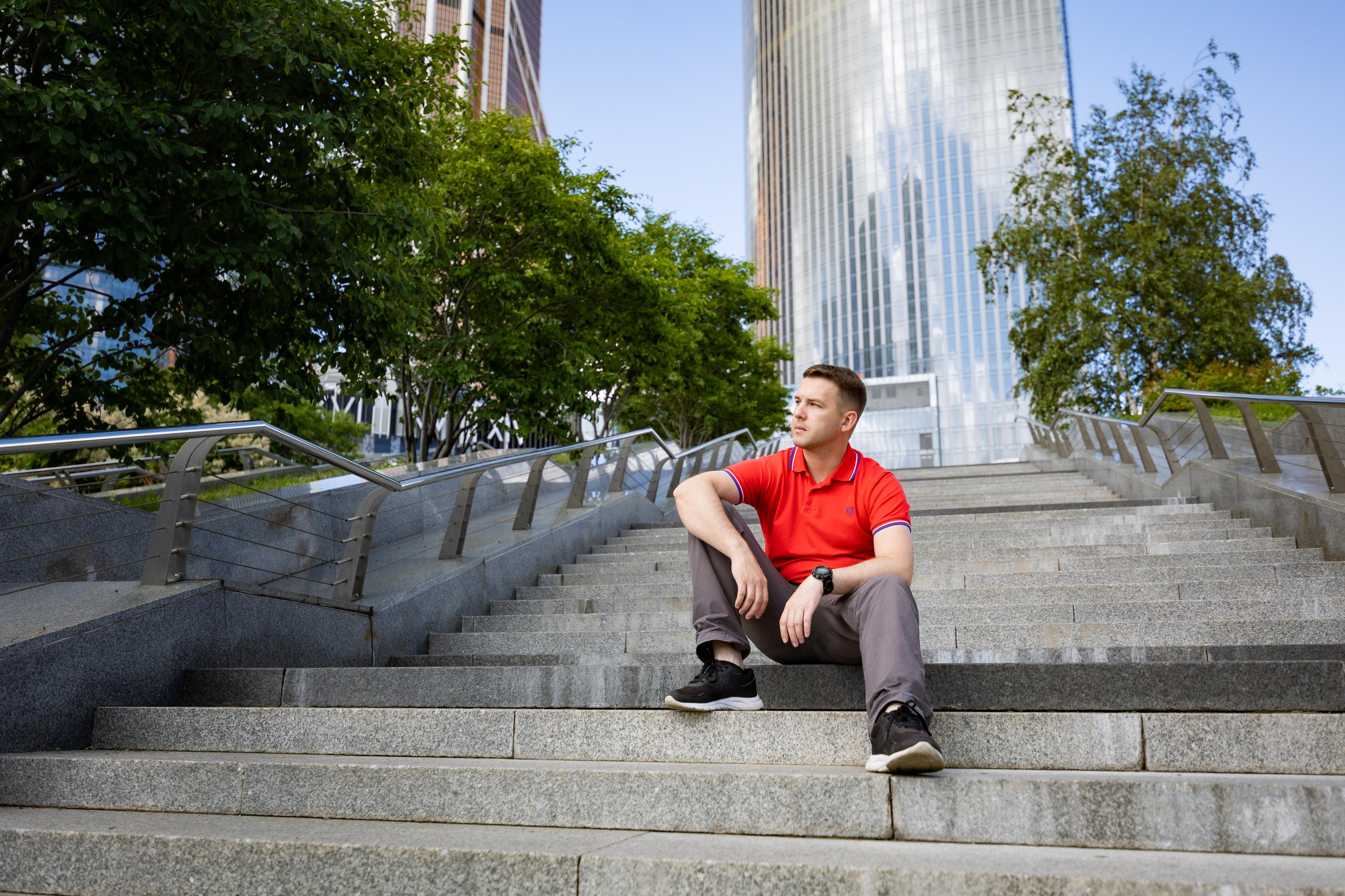 Мужской городской портрет. Свадебный и репортажный фотограф в Москве и Московской области