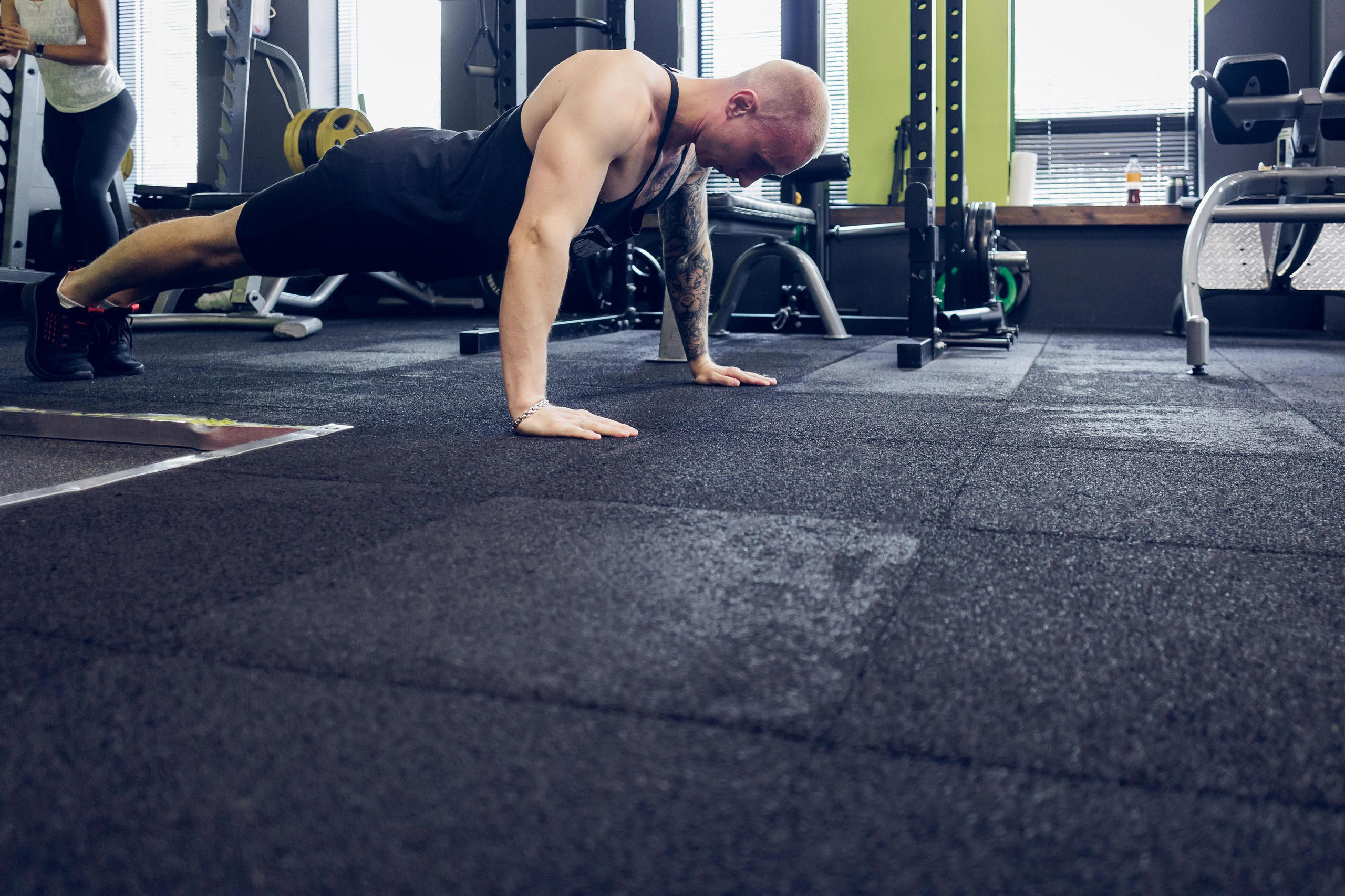 Фотосъёмка для клуба «Hoba». Свадебный и репортажный фотограф в Москве и Московской области