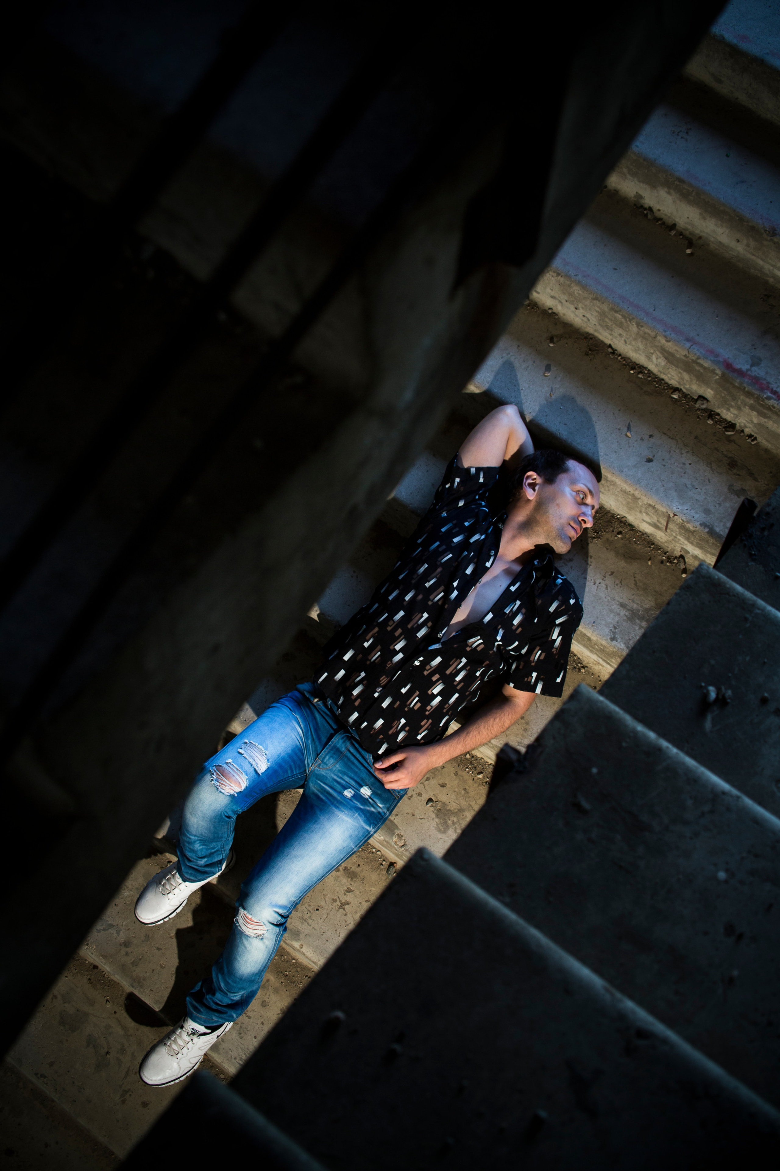 Мужской городской портрет. Свадебный и репортажный фотограф в Москве и Московской области