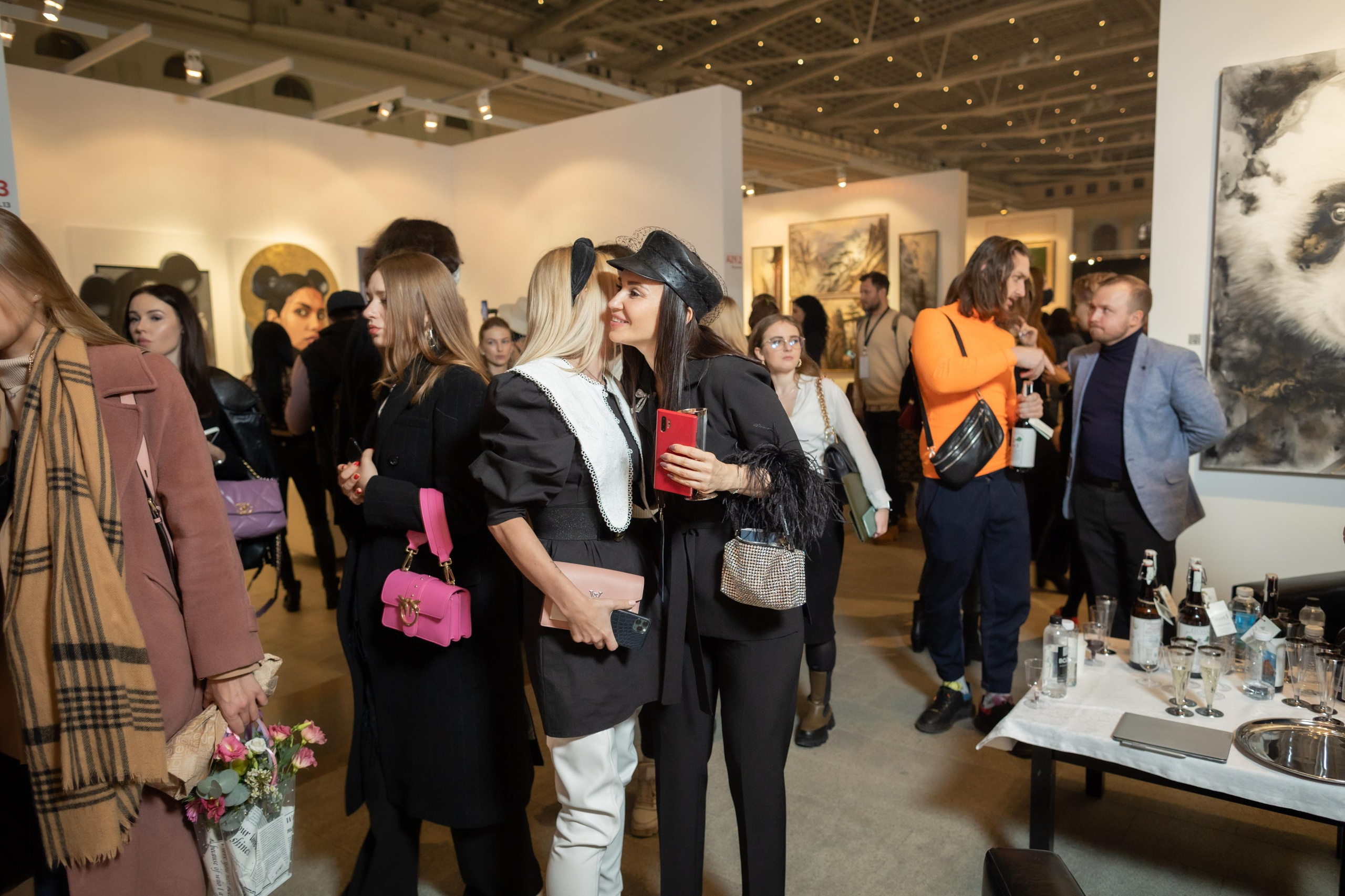 Выставка. Свадебный и репортажный фотограф в Москве и Московской области