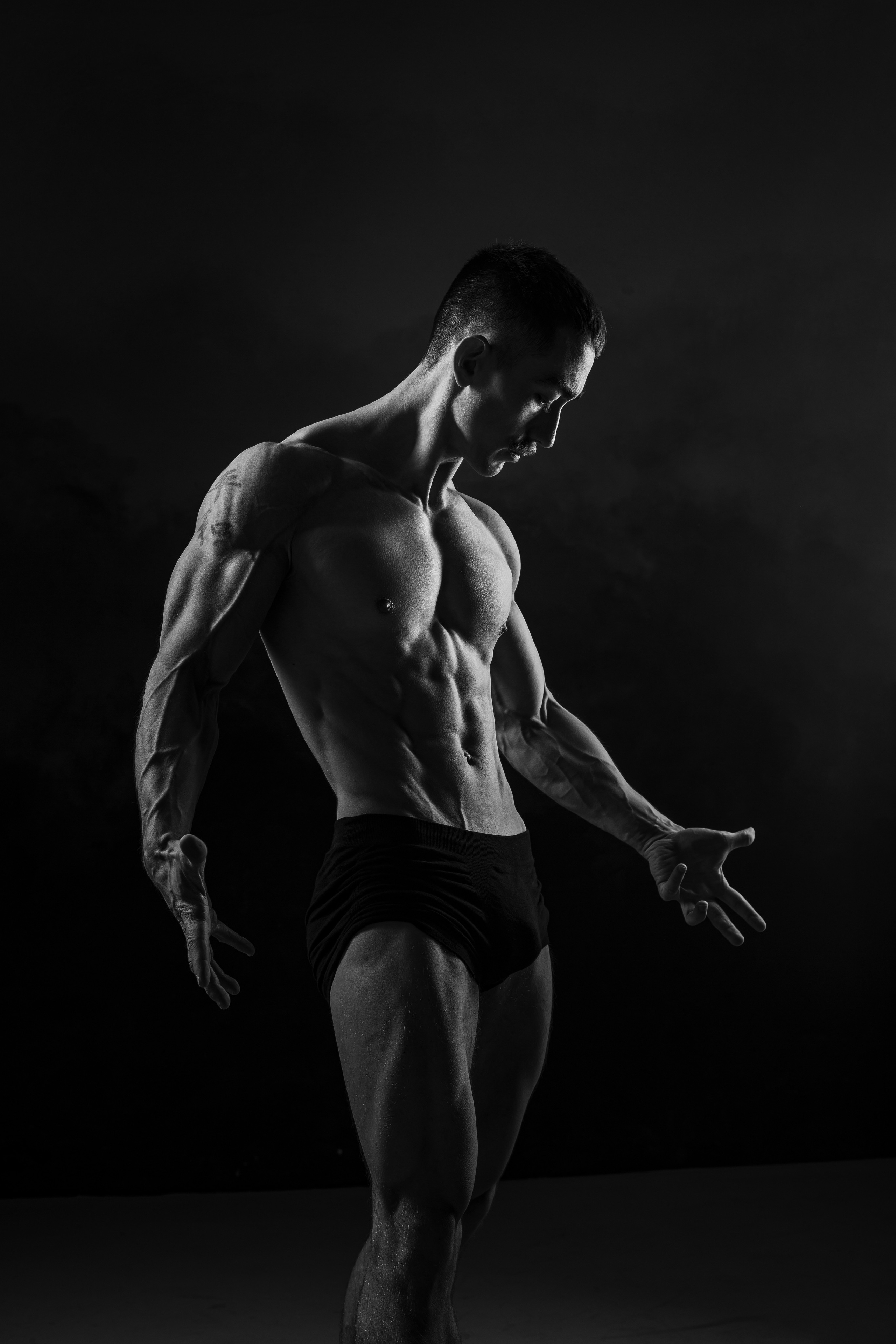 Мужской скульптурный портрет. Свадебный и репортажный фотограф в Москве и Московской области