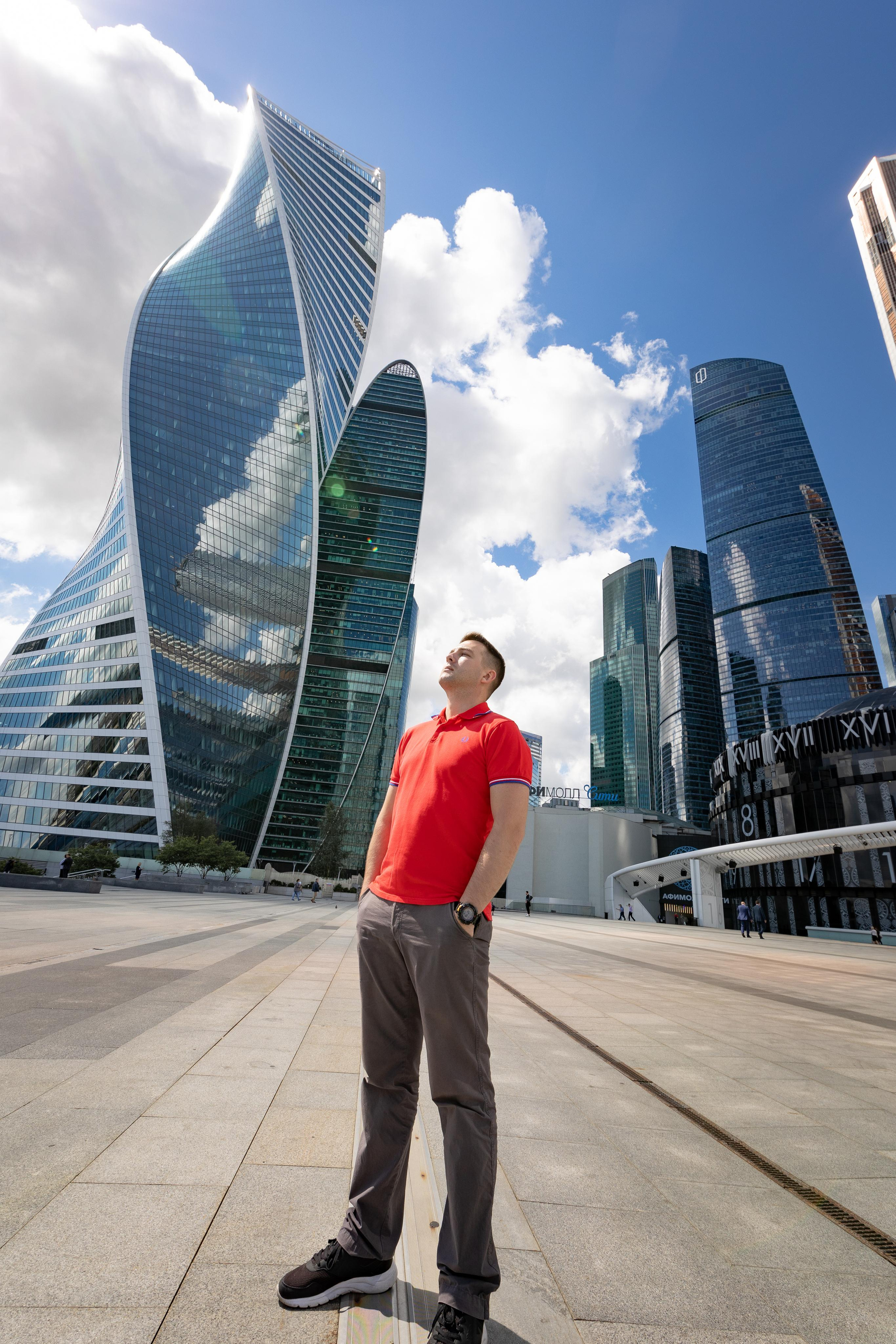 Мужской городской портрет. Свадебный и репортажный фотограф в Москве и Московской области