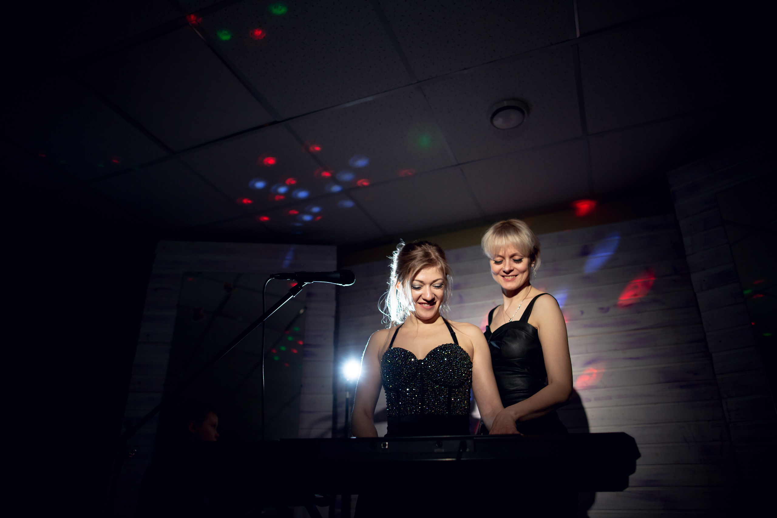 Ведущий мероприятий. Свадебный и репортажный фотограф в Москве и Московской области