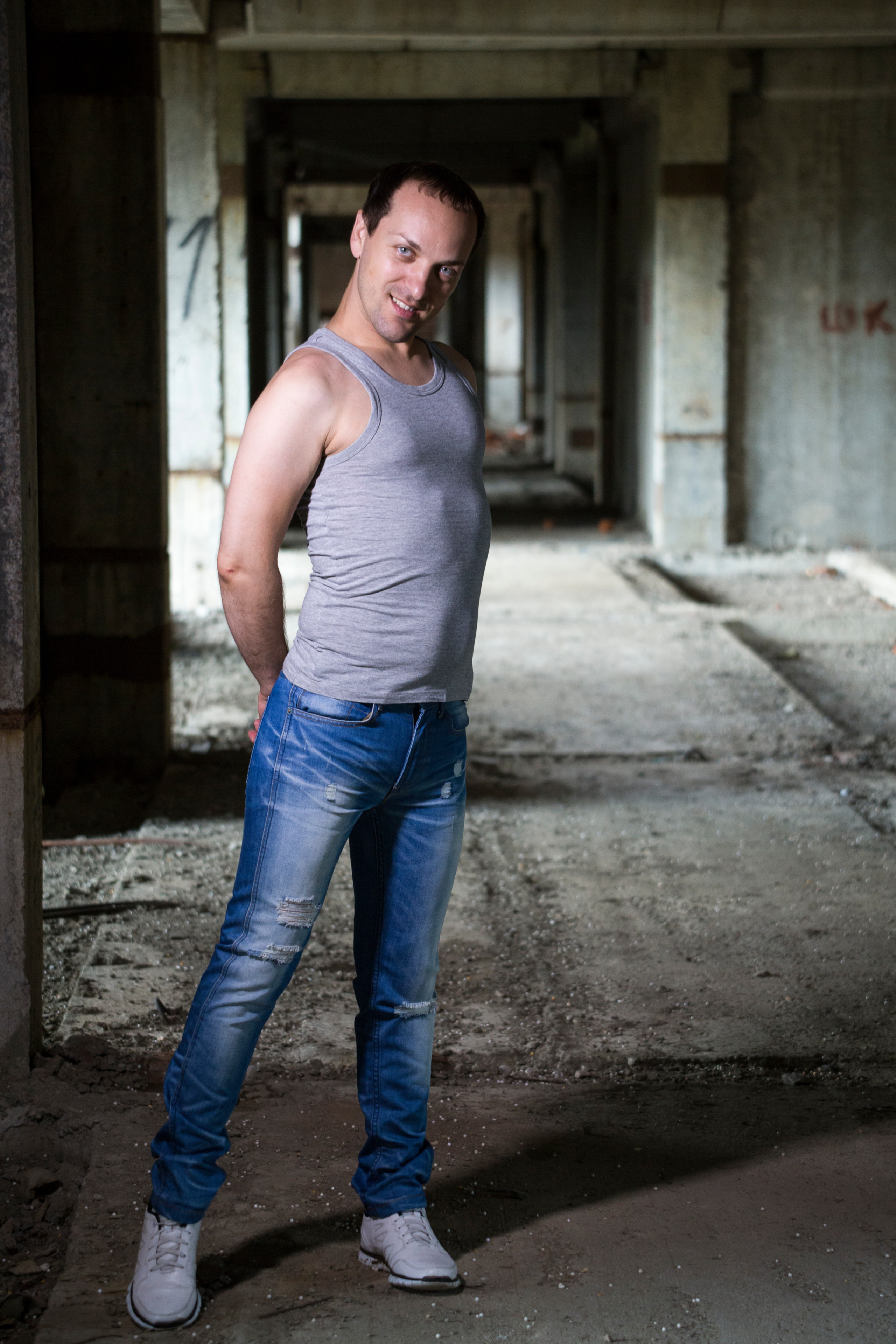 Мужской городской портрет. Свадебный и репортажный фотограф в Москве и Московской области