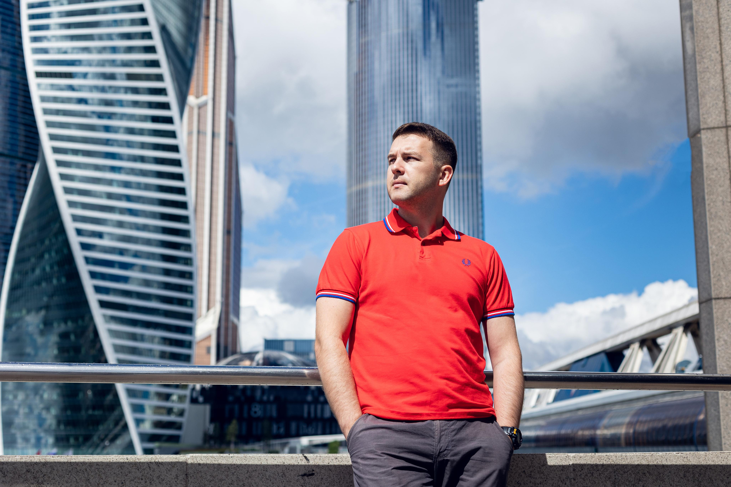 Мужской городской портрет. Свадебный и репортажный фотограф в Москве и Московской области