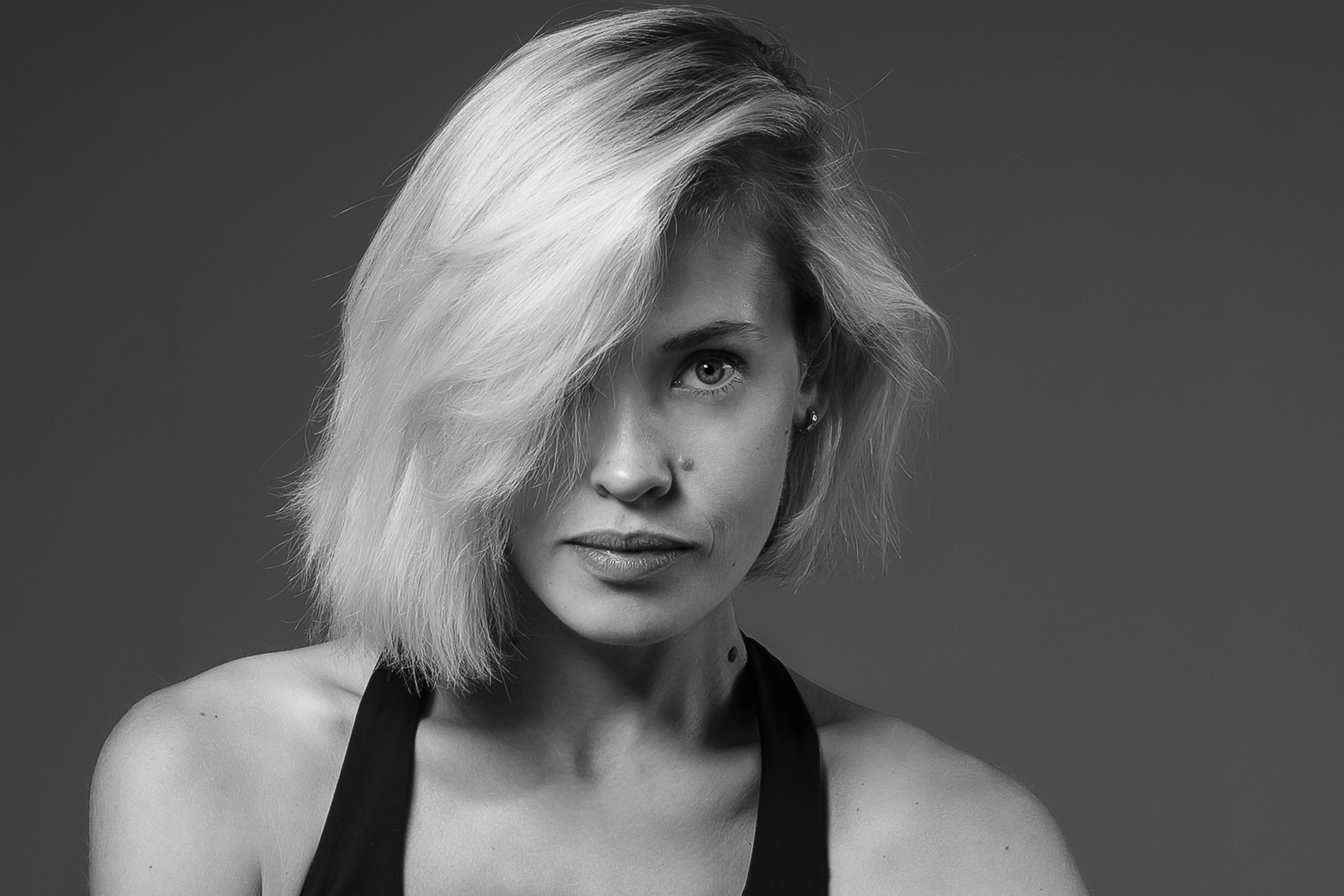 ЧБ портрет. Свадебный и репортажный фотограф в Москве и Московской области