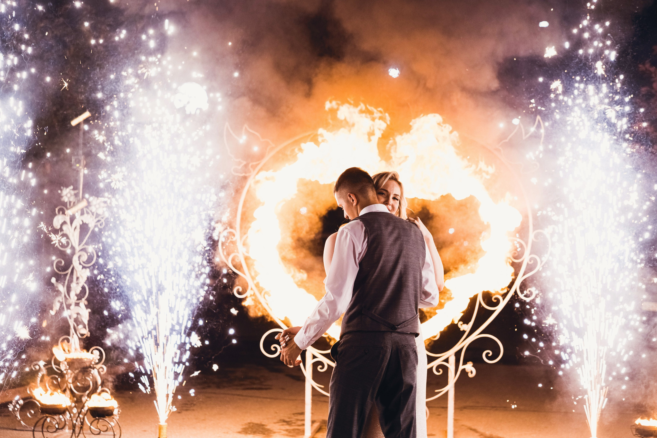 Влад и Верноника (максимальный — на 7 ветрах). Свадебный и семейный фотограф в городе Сургуте Стерликова Светлана