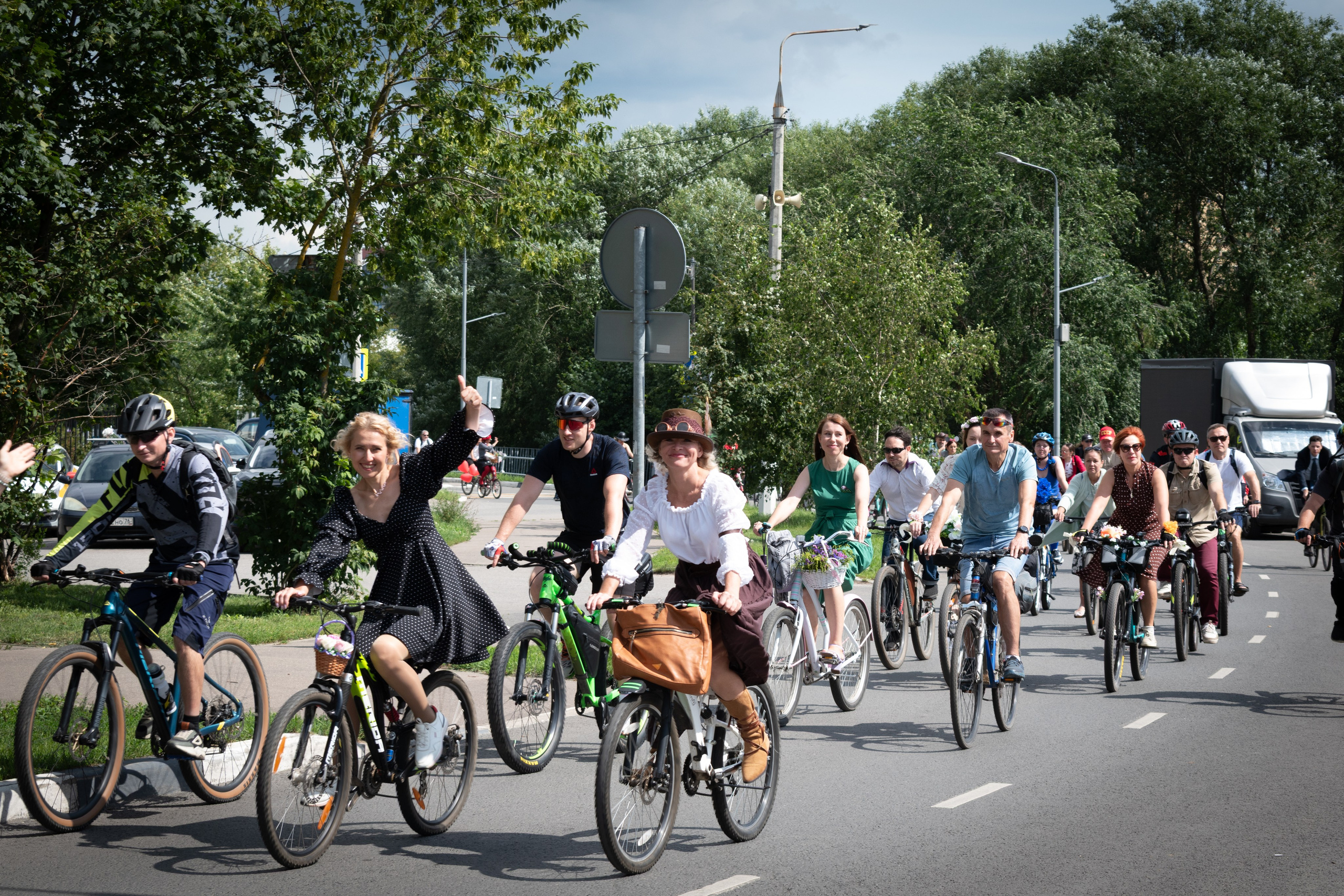 «Леди на велосипеде» — велопробег по г. Жуковскому 2025. Репортажный фотограф Сыбер Мартти