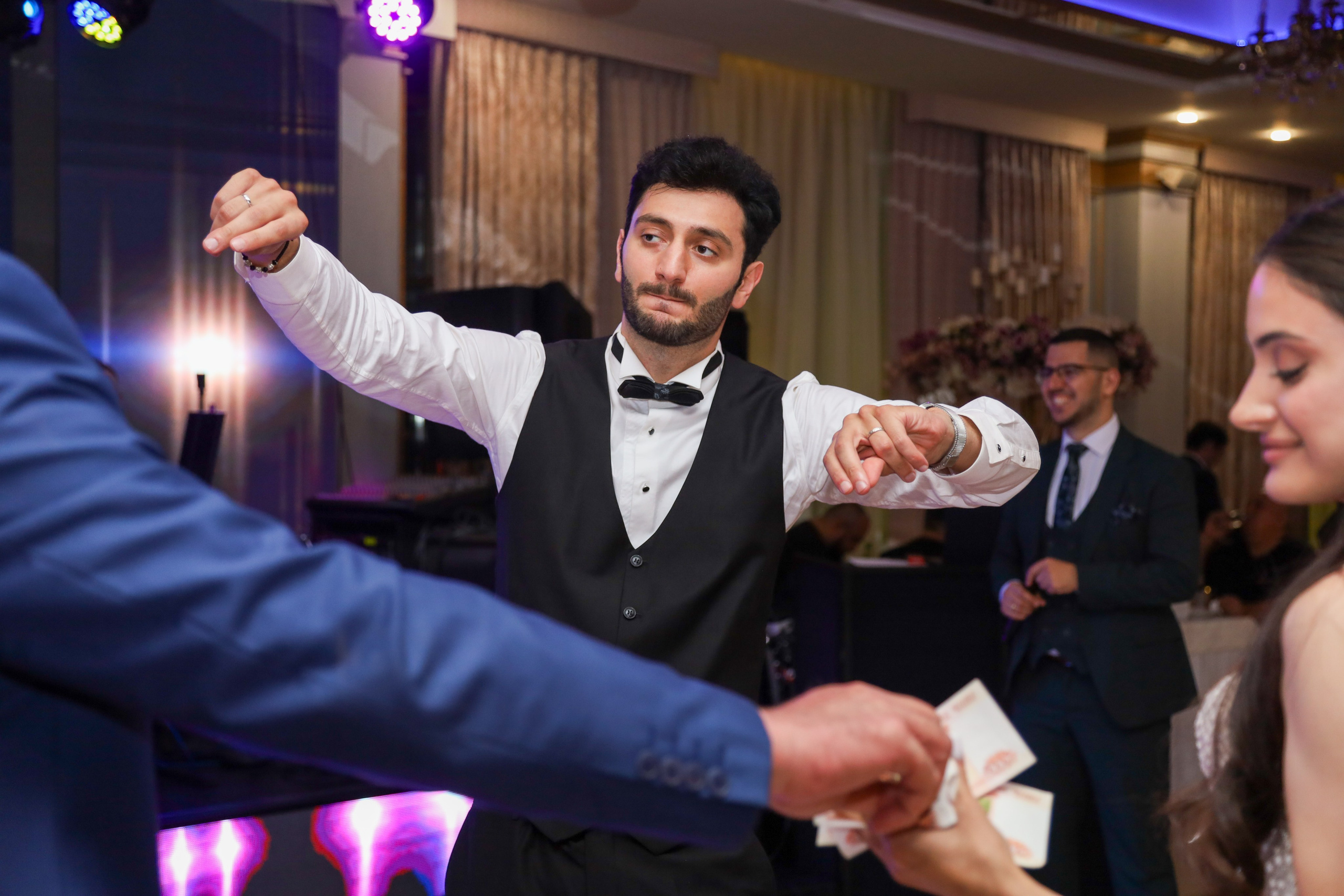 Wedding stories. Akhmedov Team × Medoed Production — фото и видеопродакшен для мероприятий