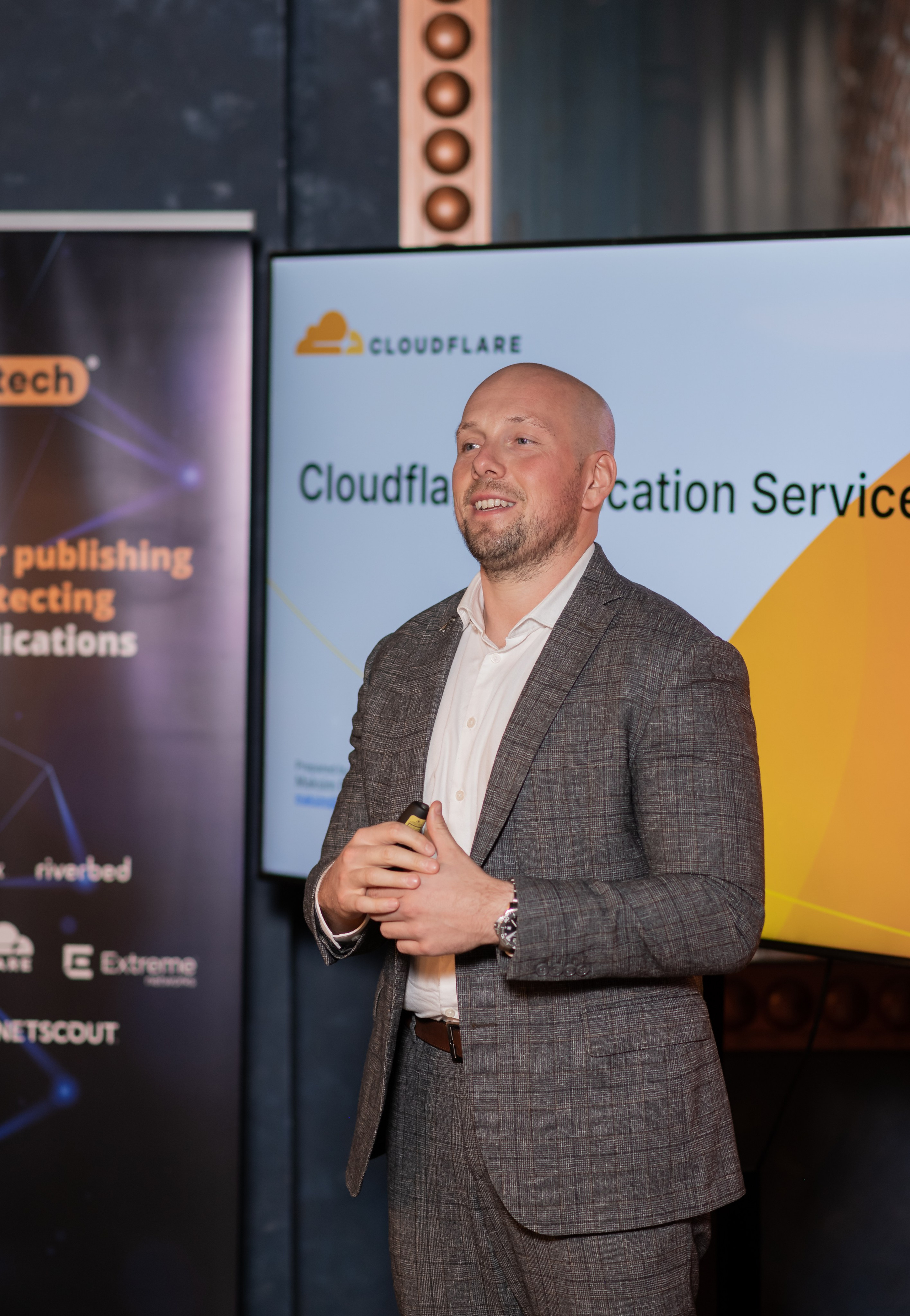 Cloudflare & Bakotech. Фотограф Астана, Алматы