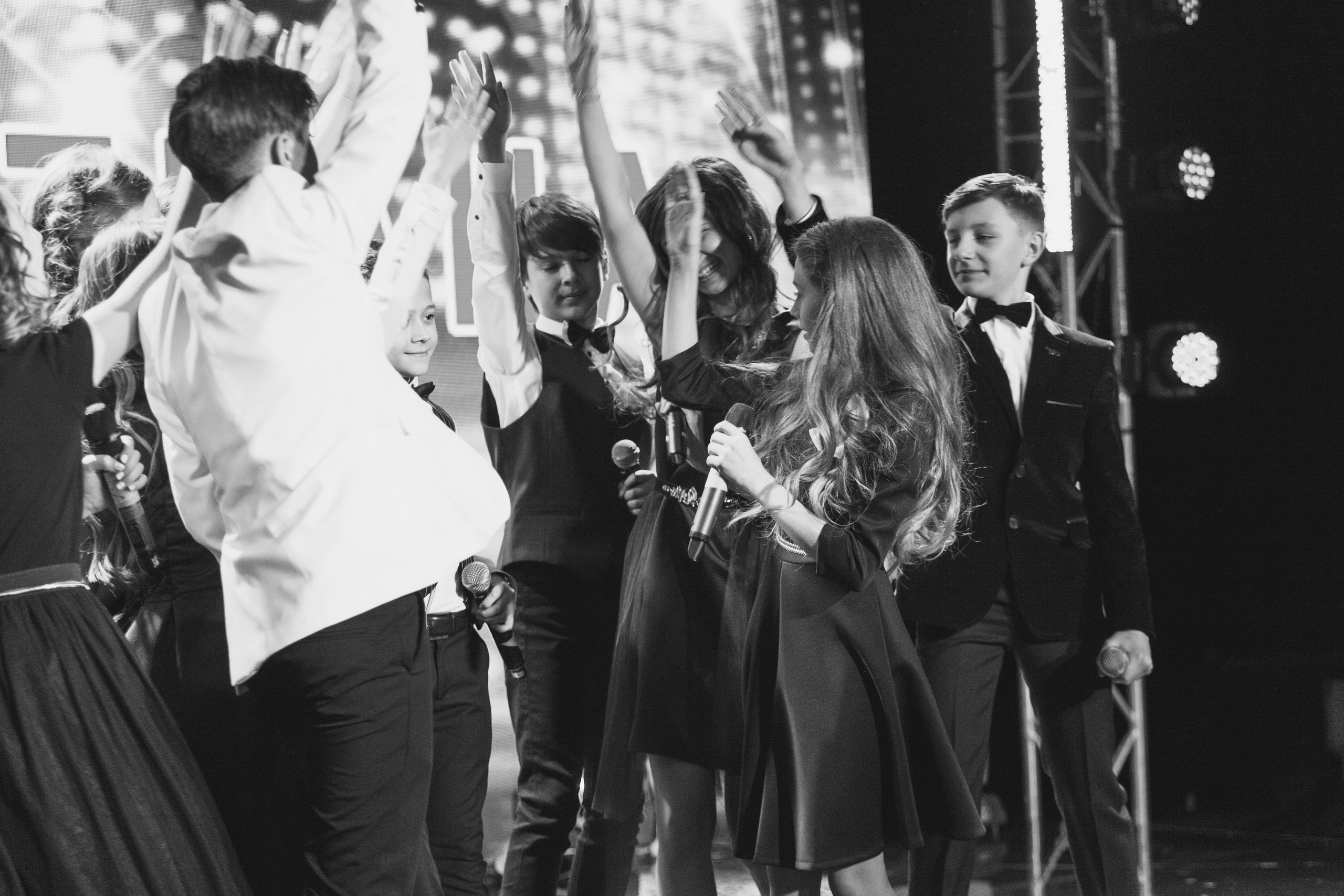 О2ТВ группа СТРАНА. Видеооператор/Фотограф Николай Завьялов