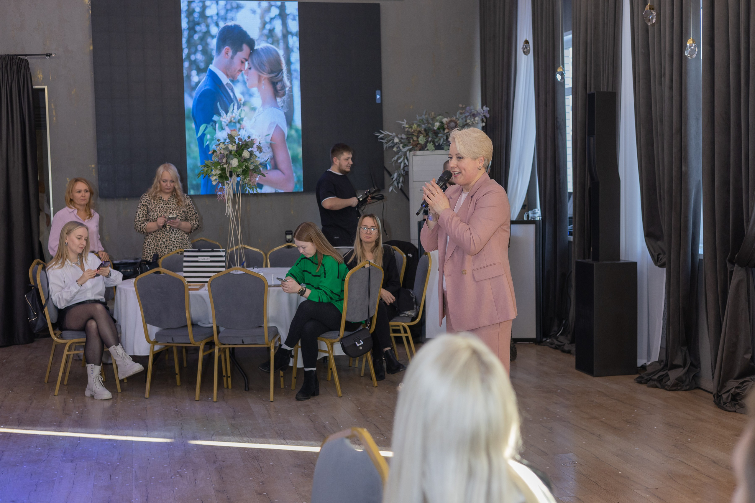 Свадебное чаепитие для молодоженов