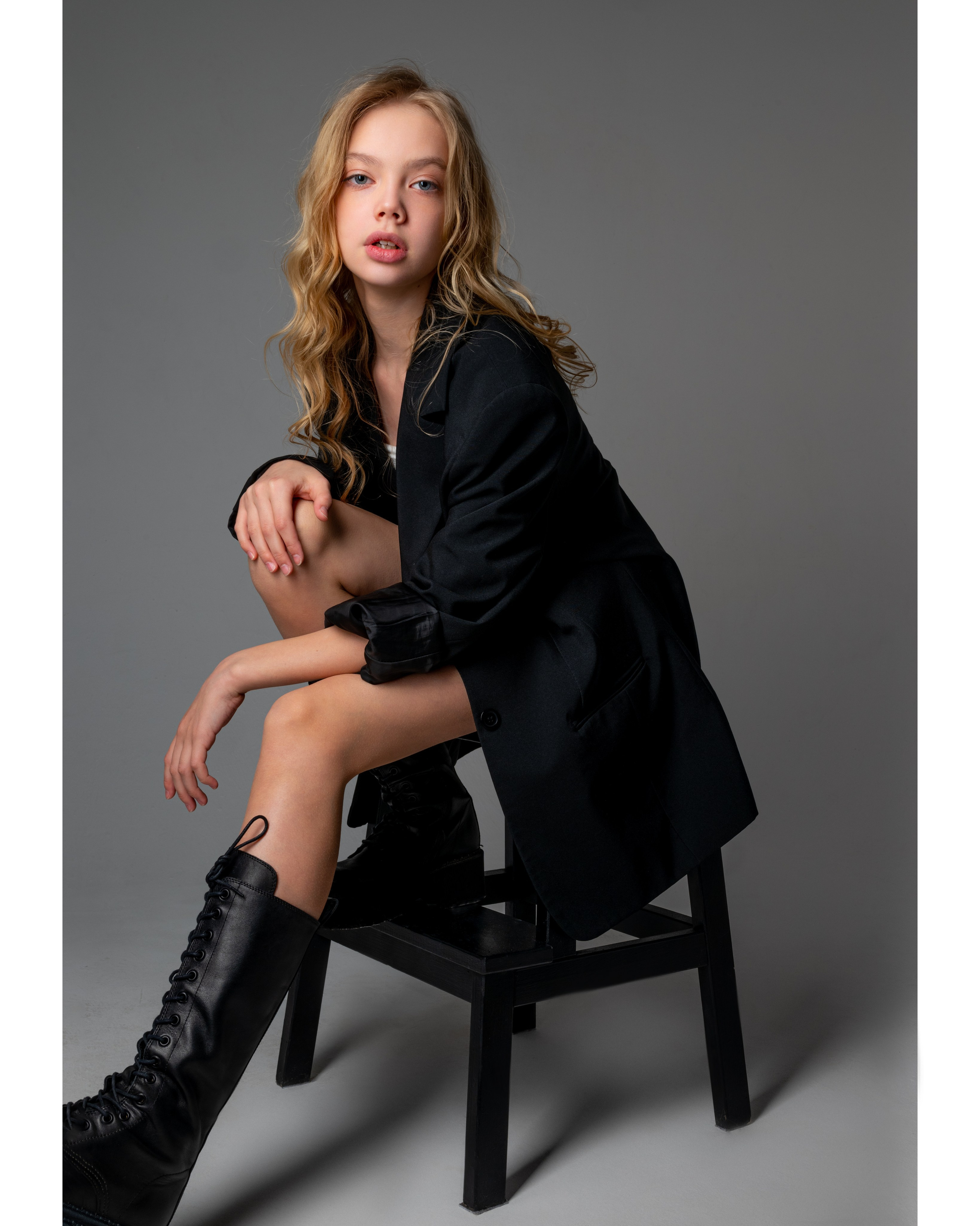 Модельное портфолио. Фотограф Москва Виктория Вишневская актерское / модельное портфолио