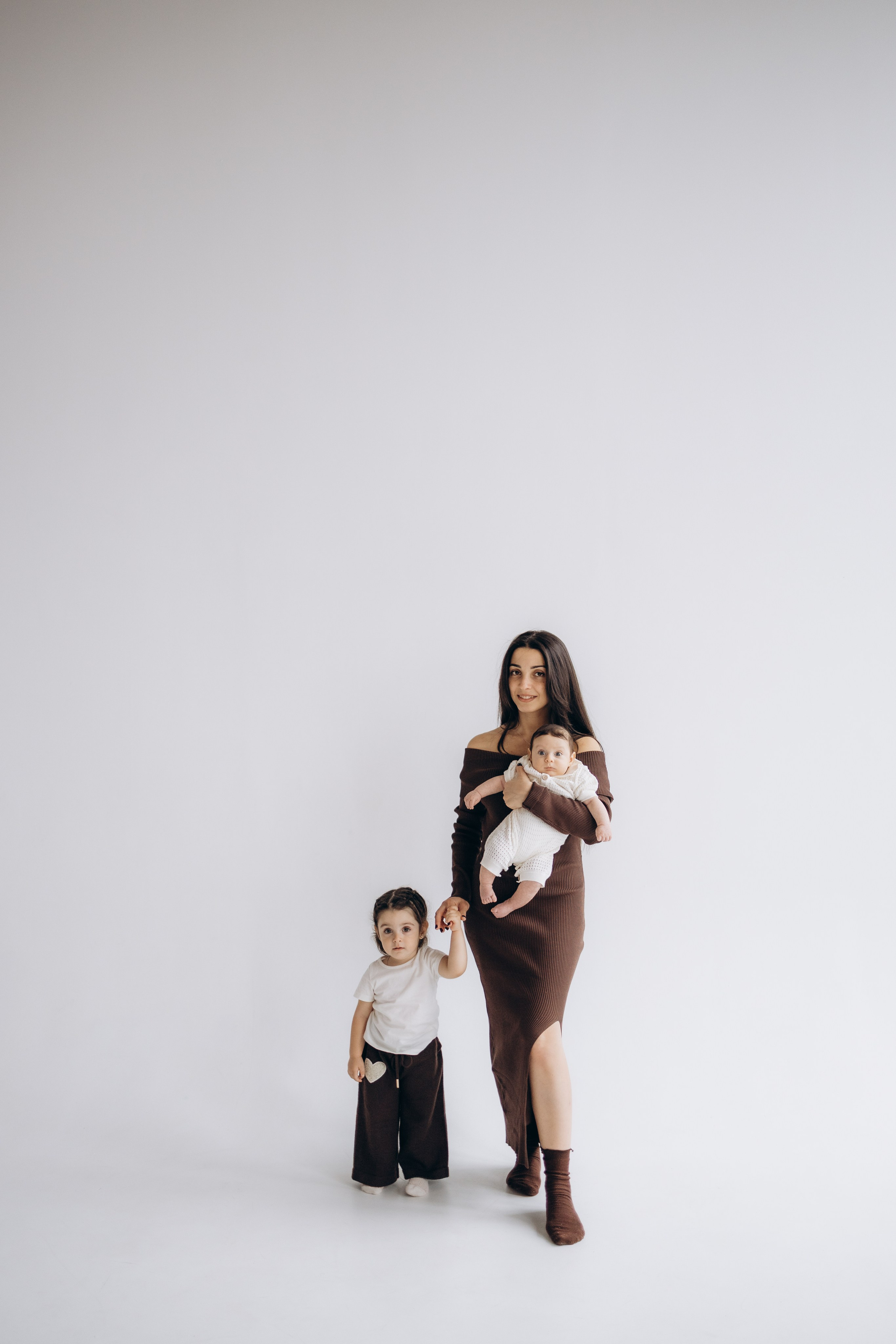 Семейная студийная фотосъемка (03.11.2025 г.) г. Обнинск (Калужская обл.). Надежда Стар семейный и церковный фотограф в Жукове и Калужской области