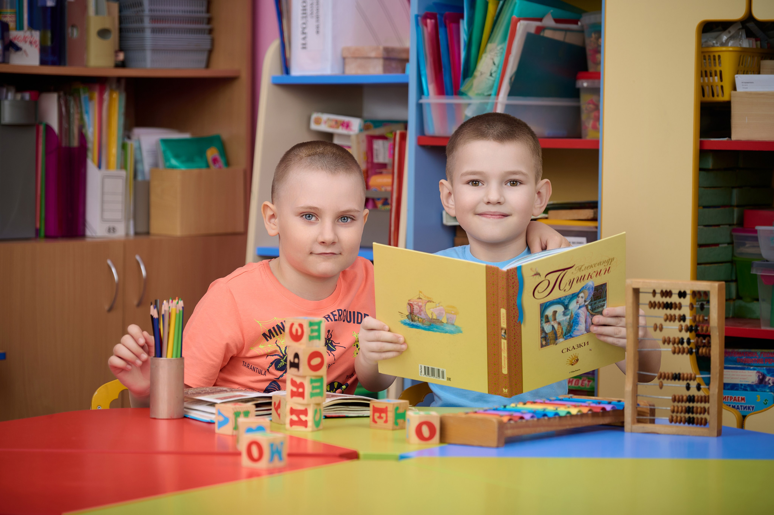 Выпускной альбом Выборг, Каменногорск, Светогорск, Санкт-Петербург